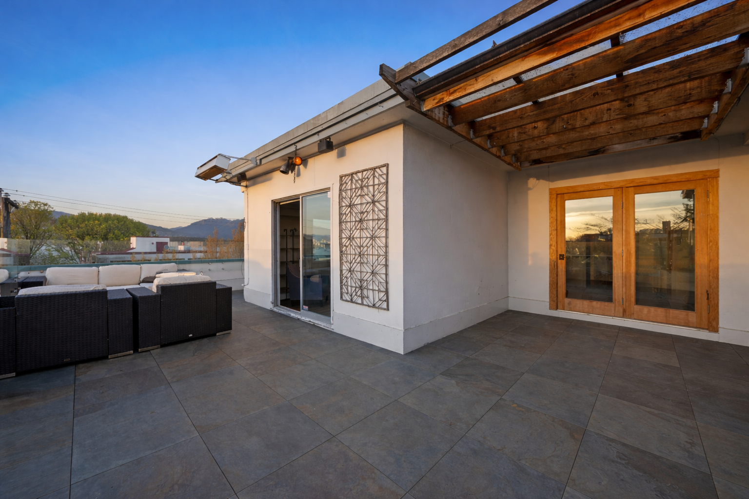 patio cleaned up (1).png