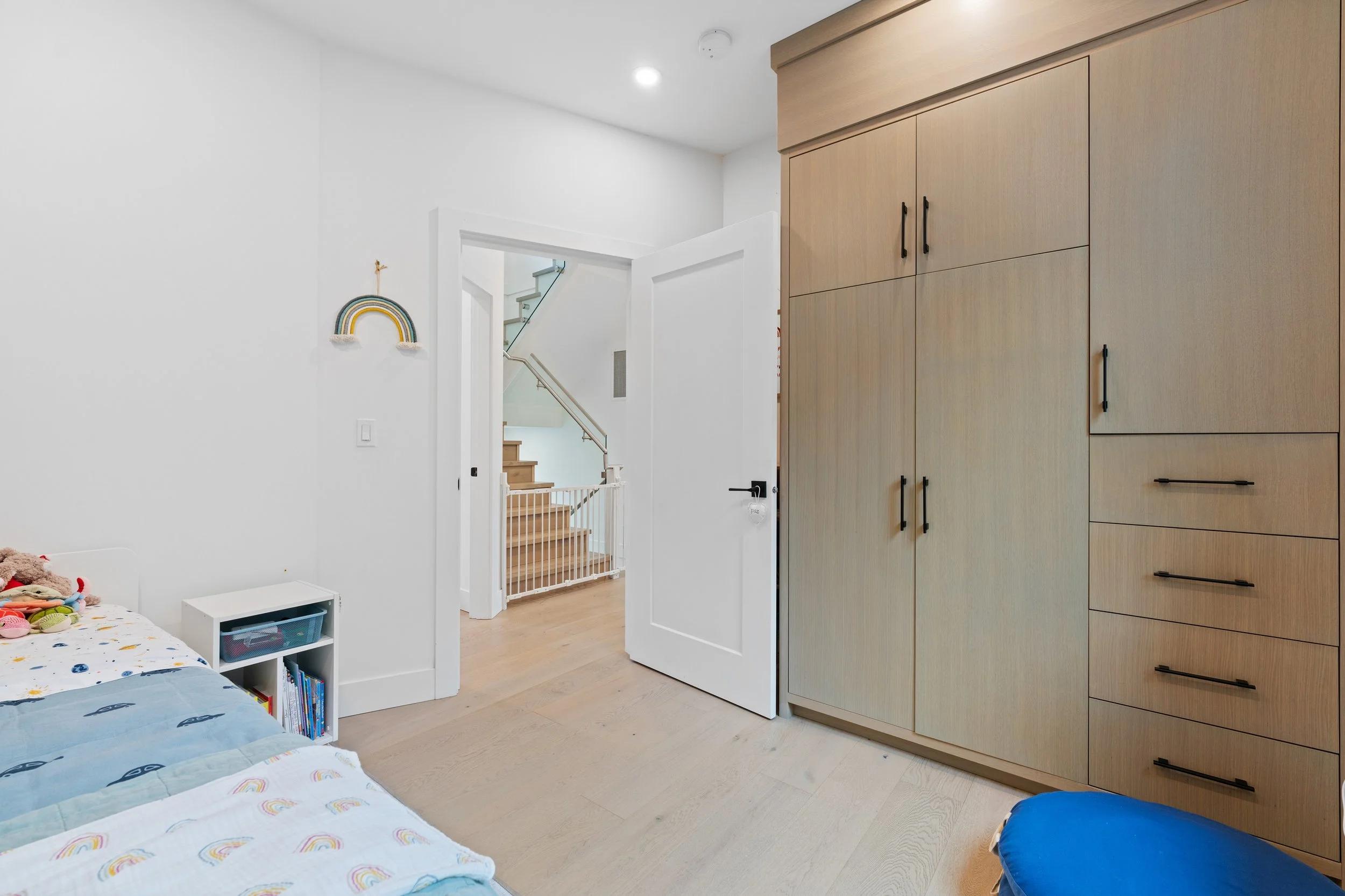 978-E-13th-Ave-30 - Copy.JPG