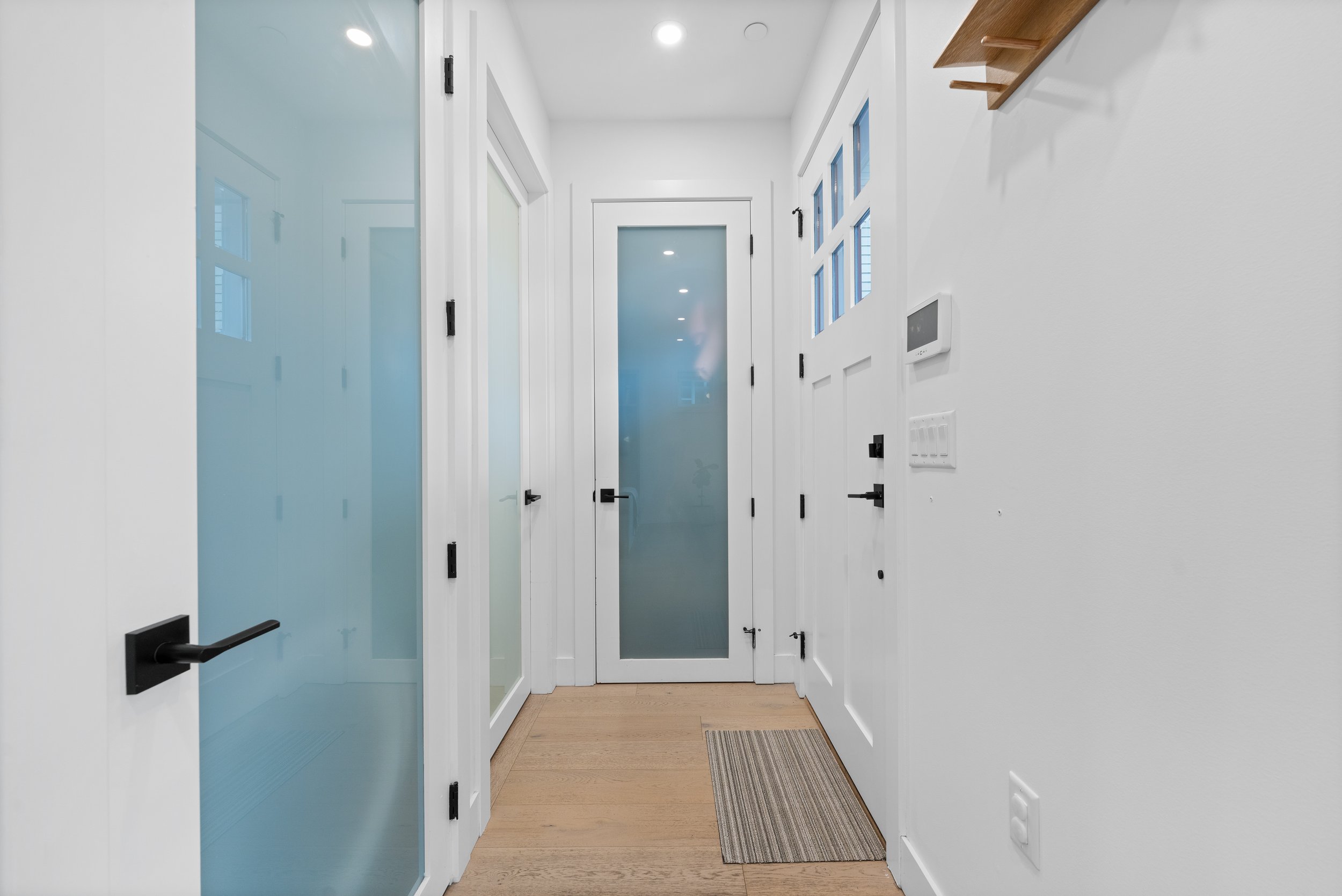 978-E-13th-Ave-18 - Copy.JPG