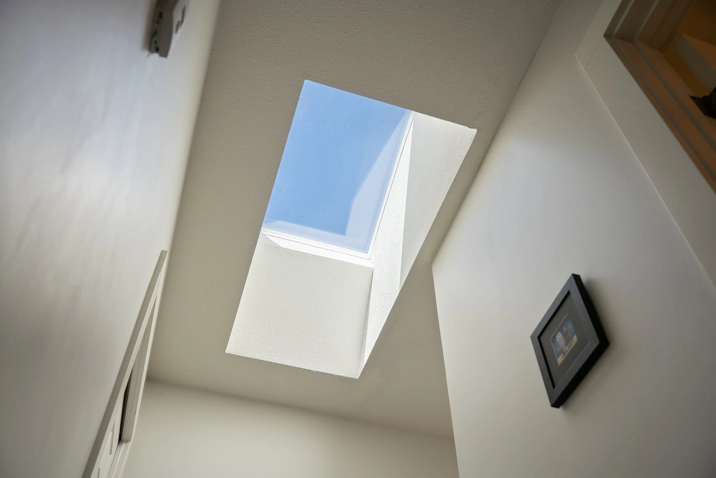 1050-E-10th-11.jpg