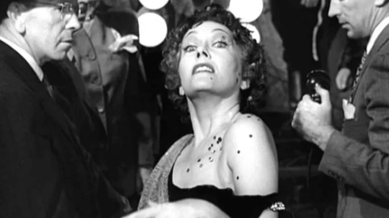 Ready for the Close-up: When Consolations Become Desolations in Sunset Boulevard