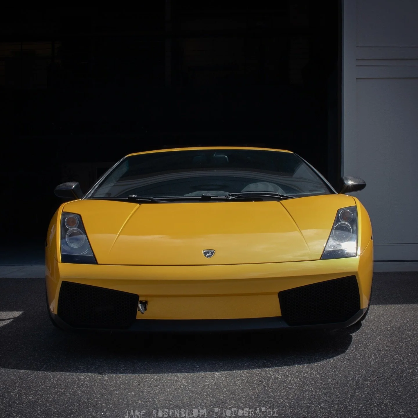 one bold, one blue.

always editing.

#mncec #automotivephotography #cars #cartography #photooftheday #lightroom #photoediting #adobelightroom  #canonphotographer #sportscars #lamborghini #superleggera #bmwm5 #yellow #navyblue #hashtagsaredumb