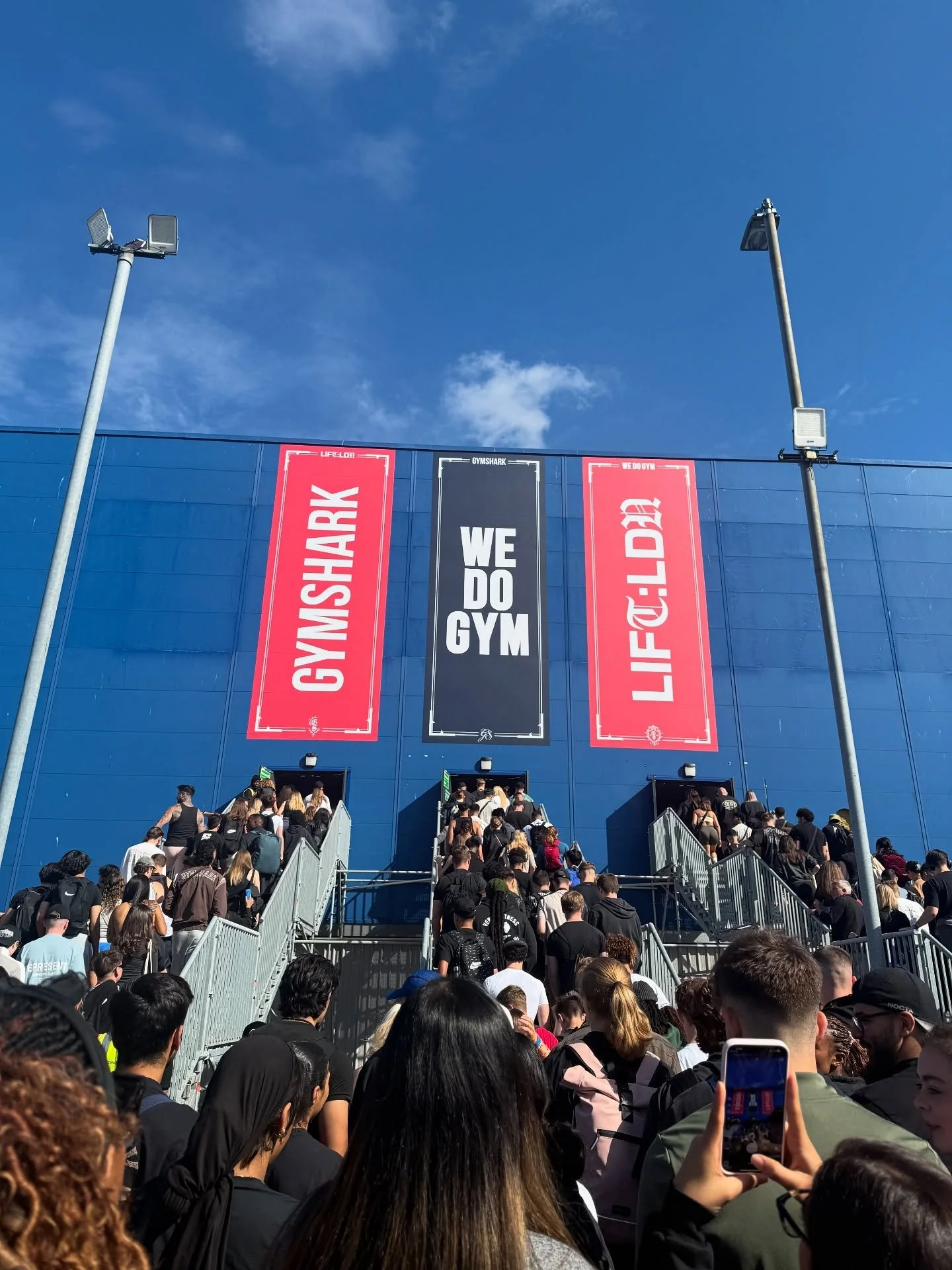@gymshark LIFT LDN D1
Had an absolute blast and meeting and making friends along the way. The Gymshark community never fails the hype and motivation has been lit under me and ready to end 2025 strong 🔥💛