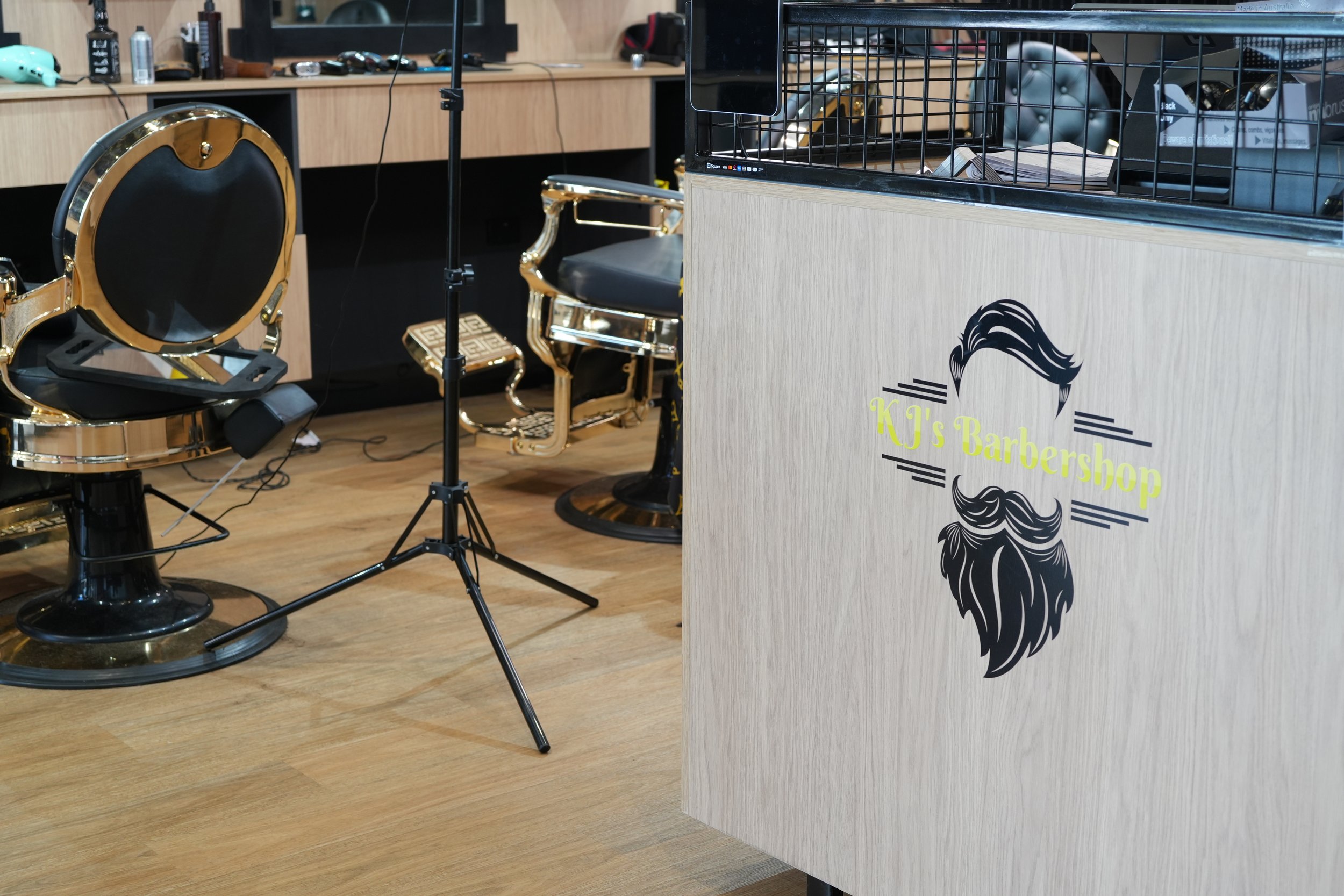 KJ's Barber Shop (Silkstone)