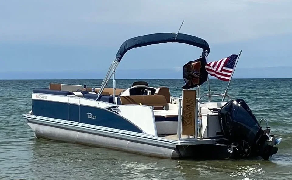 Boat on the water.jpg