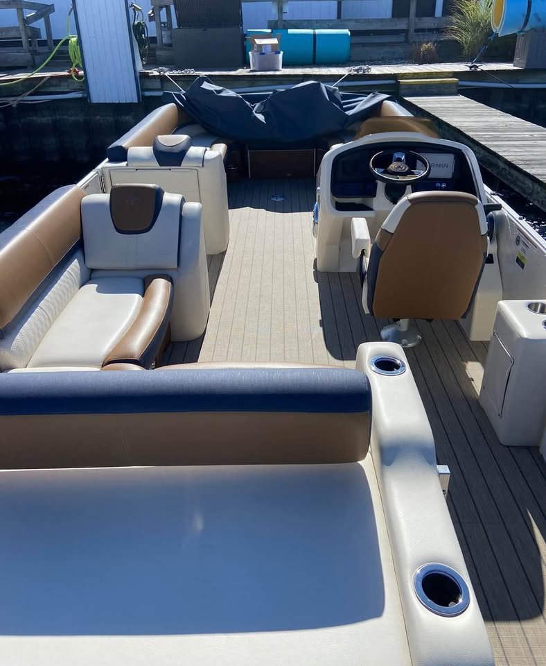 Boat full seating view.jpg