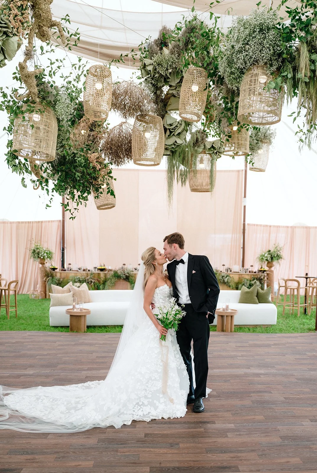 05.23_Erin&Sam33 (1).jpg