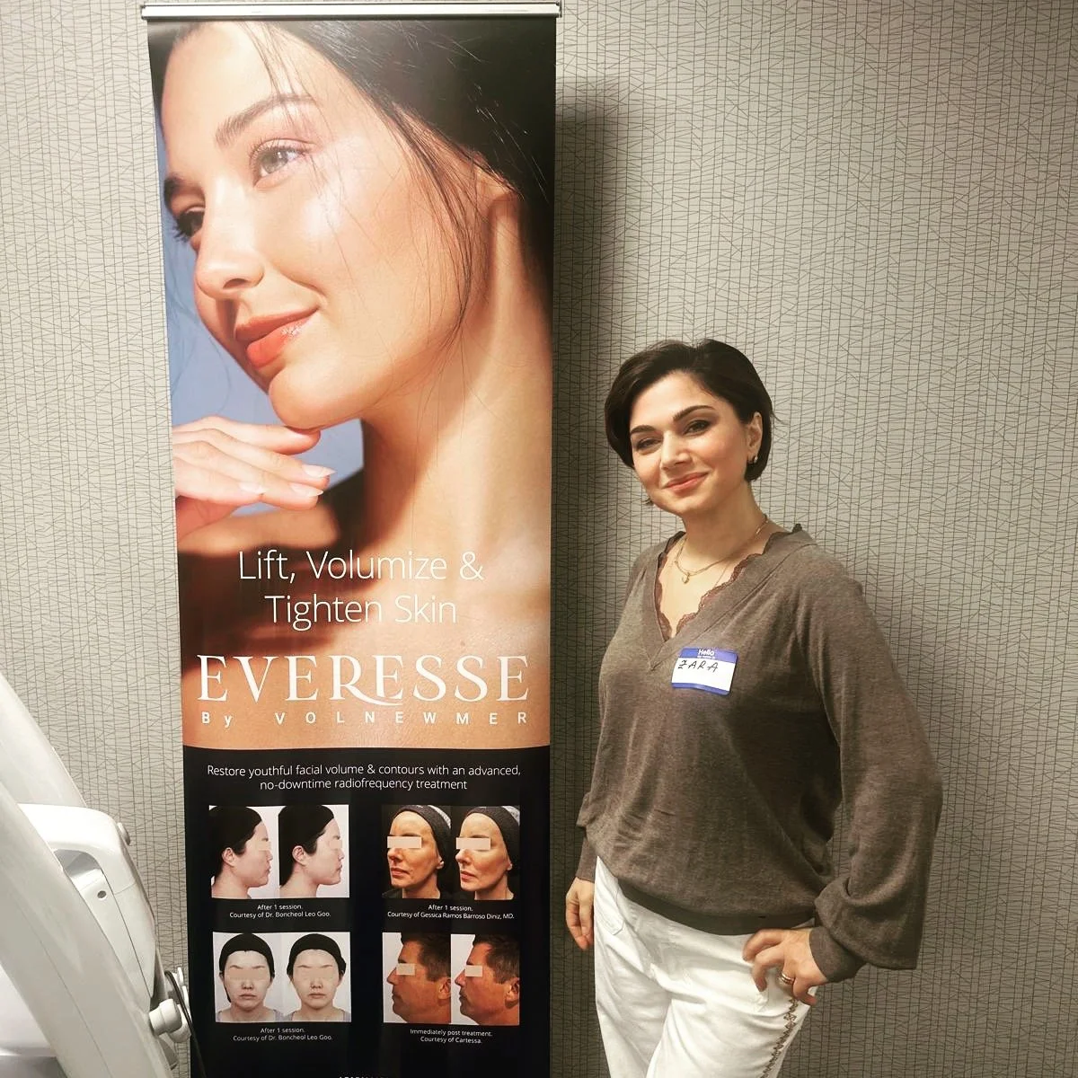 We were invited to Cartessa&rsquo;s Pop-Up Lounge and wow &mdash; so much amazing tech! But let&rsquo;s be honest&hellip; Everesse was the star of the day ✨ Featured in Elite, People, Forbes and now living happily in our clinic.
We&rsquo;re obsessed,