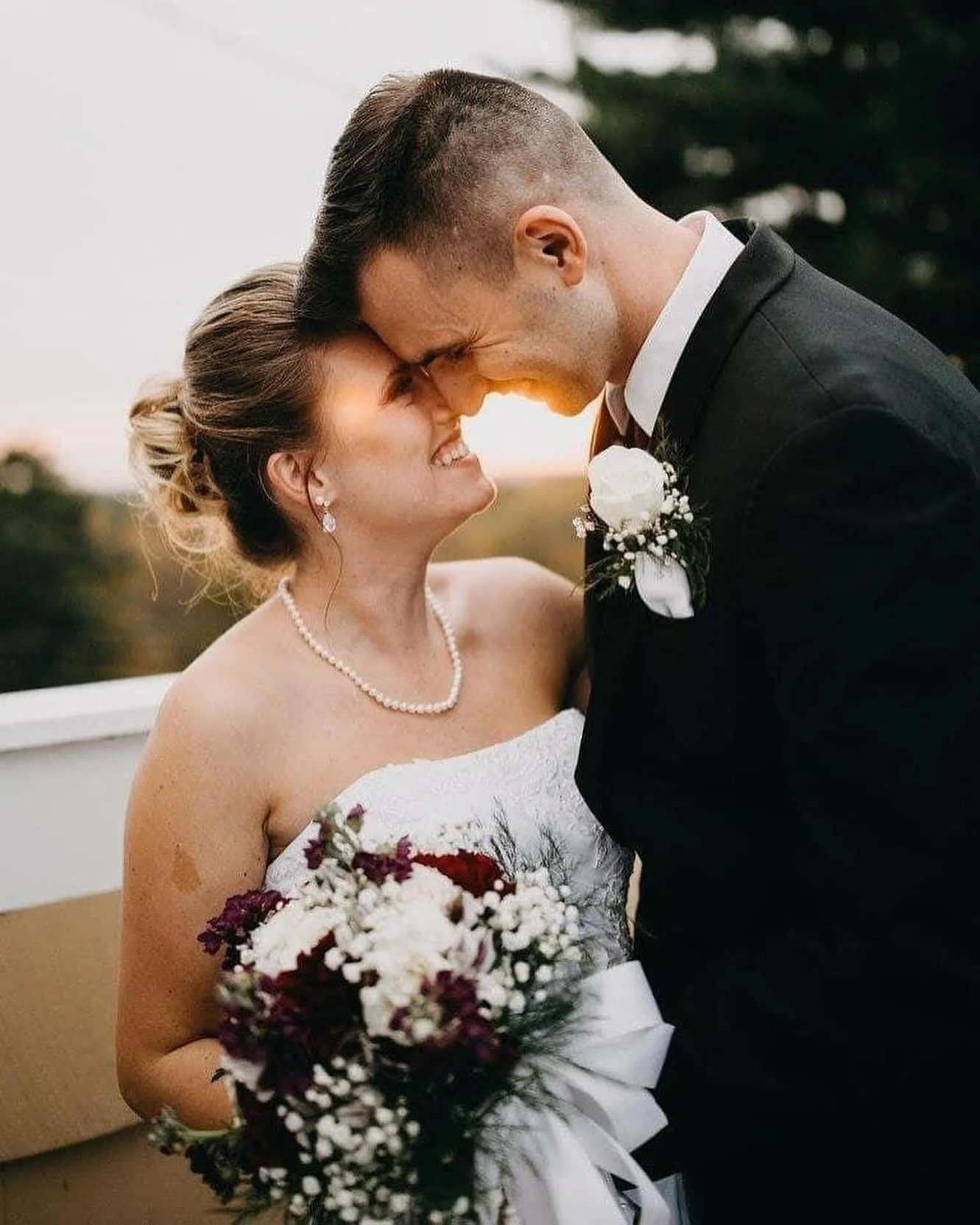 Happiest 7 year Anniversary to one of my favorite brides!!🤍 

It was such a privilege to work on a dear friend🫶

#weddingmakeup #makeupartist #wedding #makeup