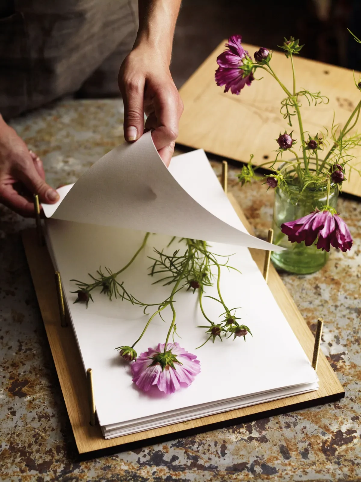WORKSHOP: Flower Press