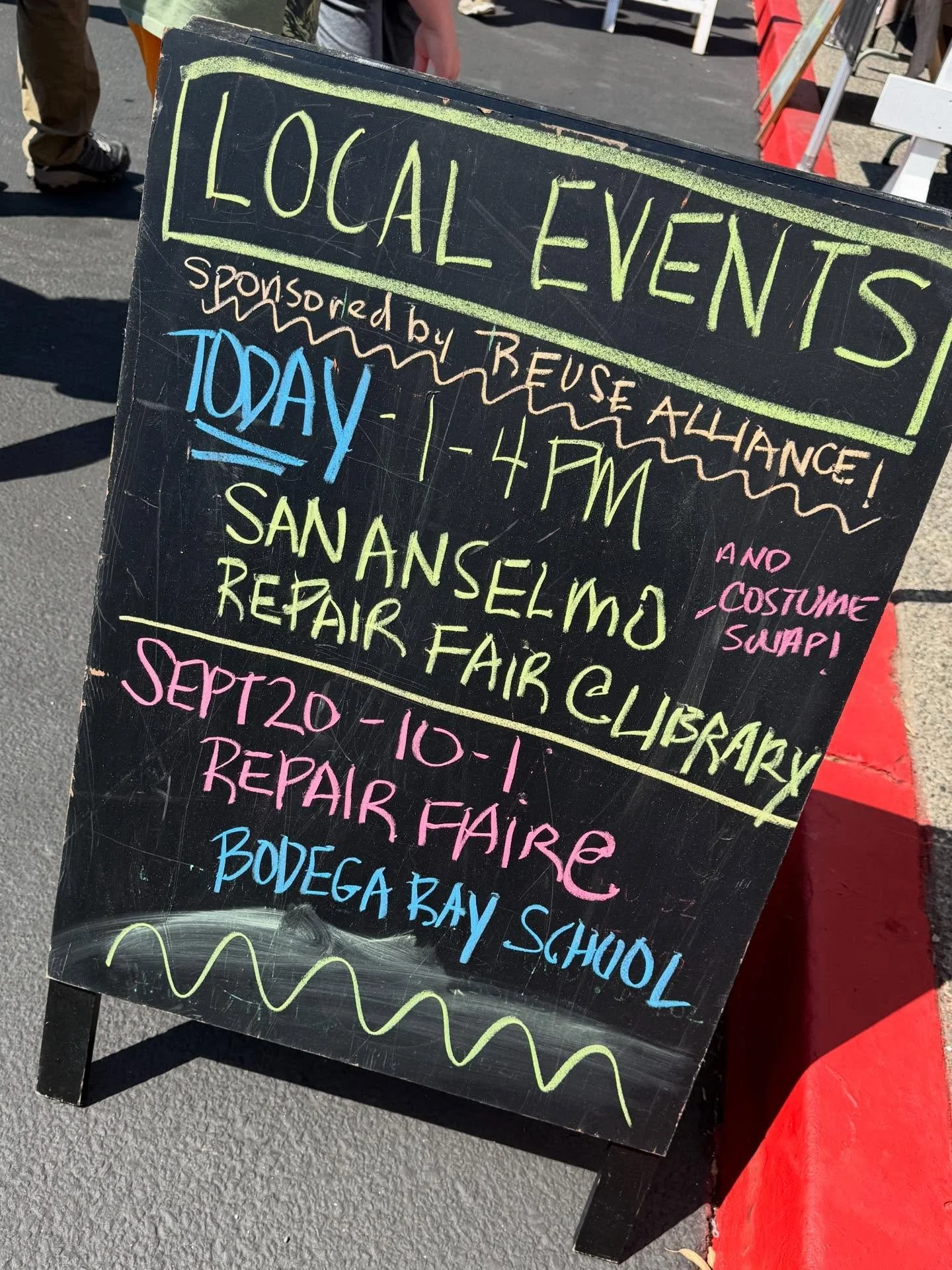REMINDER! Our friends at @reusealliance are hosting a repair fair this weekend and next! Check out their calendar for upcoming opportunities to repair rather than replace your household items! https://www.reusealliance.org/events #sustainablity #reus