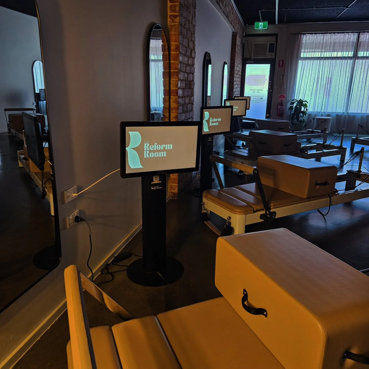 Welcome to a space that feels like home ☁️

Built with intention and purpose. A space where your time and comfort is the priority. Feel calm and confident. 

No overcrowded classes
No rushing to class
Move how you want

It's your space to make every 