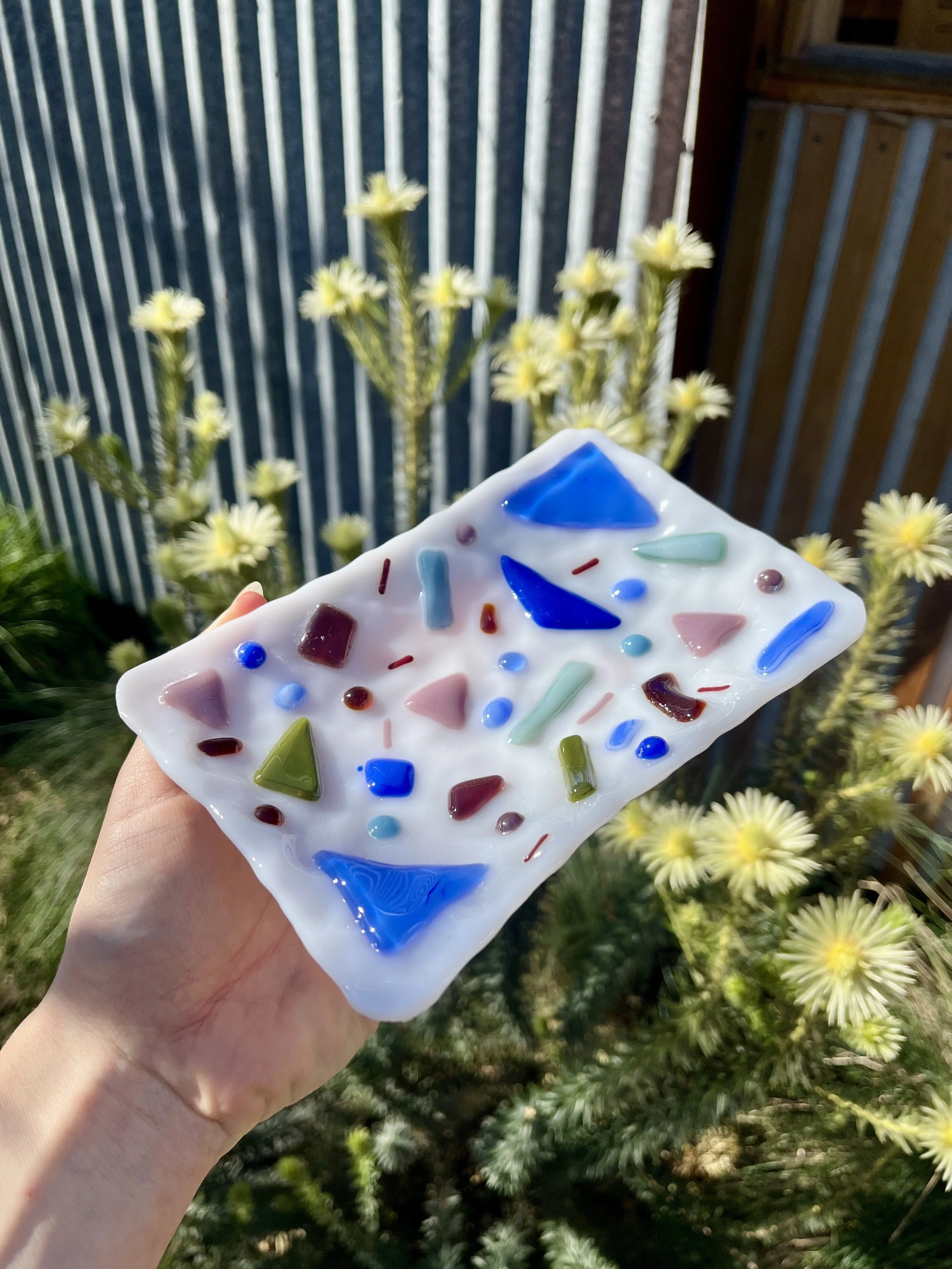 Cloud Dish (Medium)