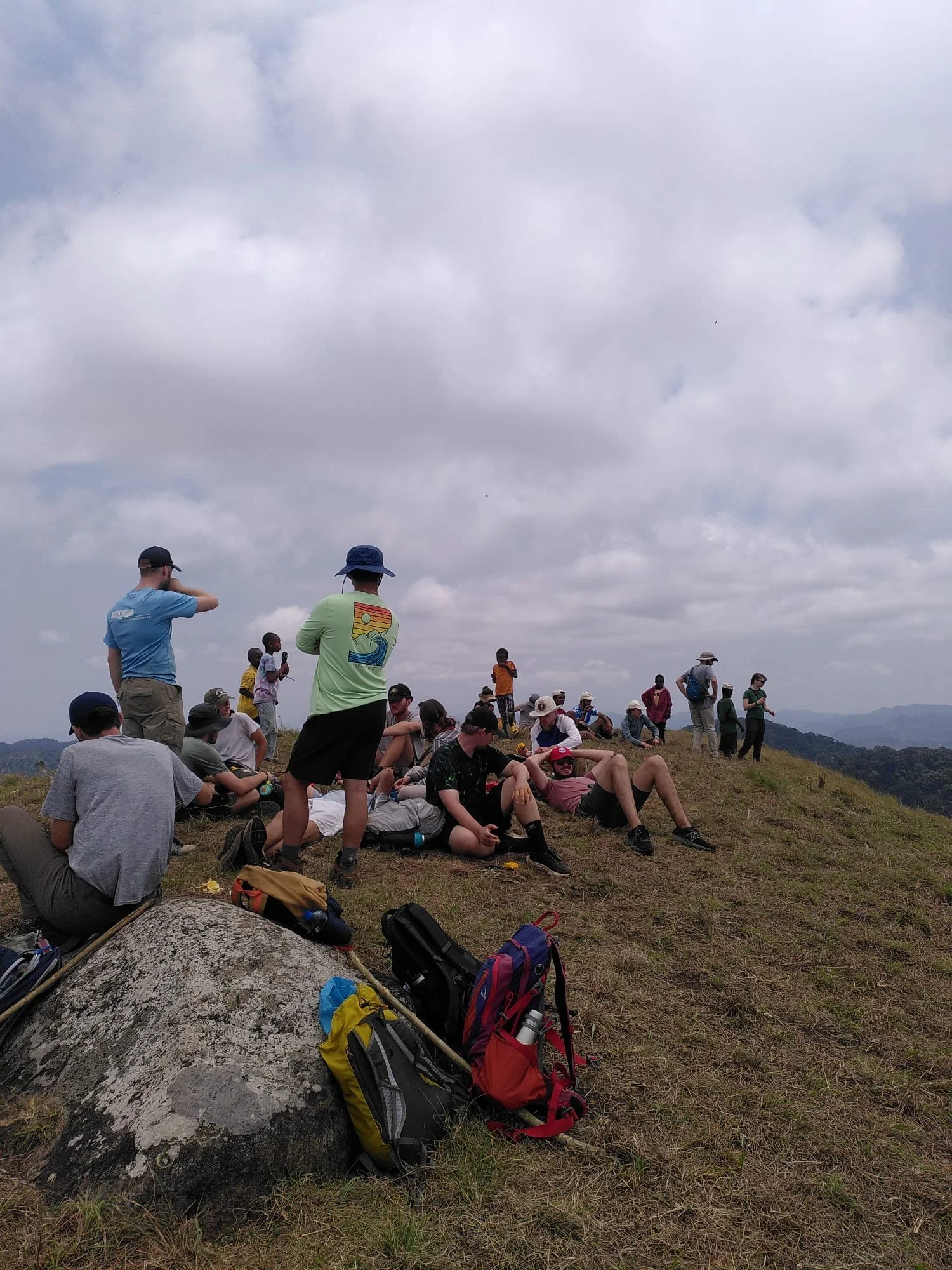  Hanging out at the peak of Mashindei 