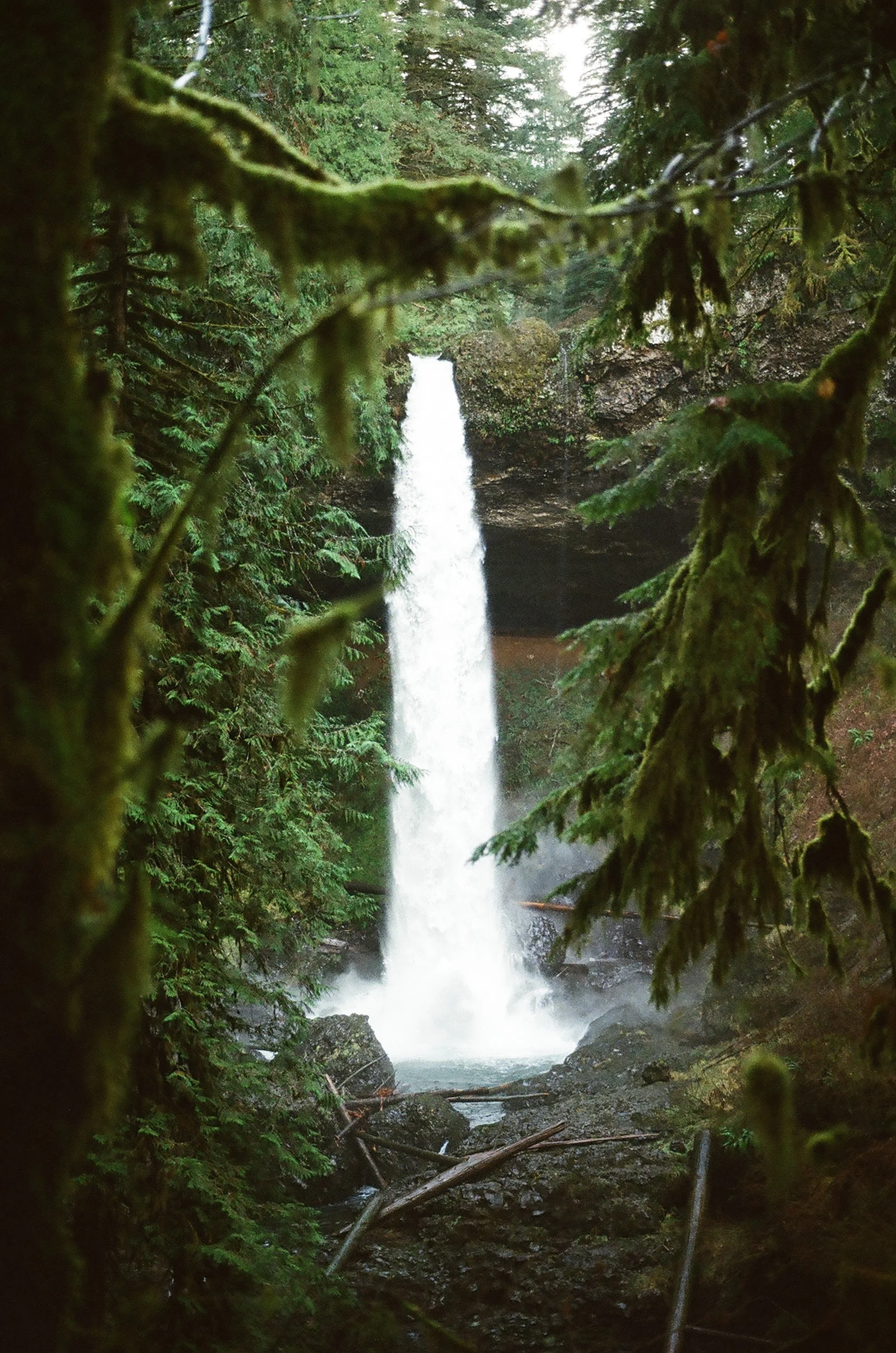  A hidden waterfall 