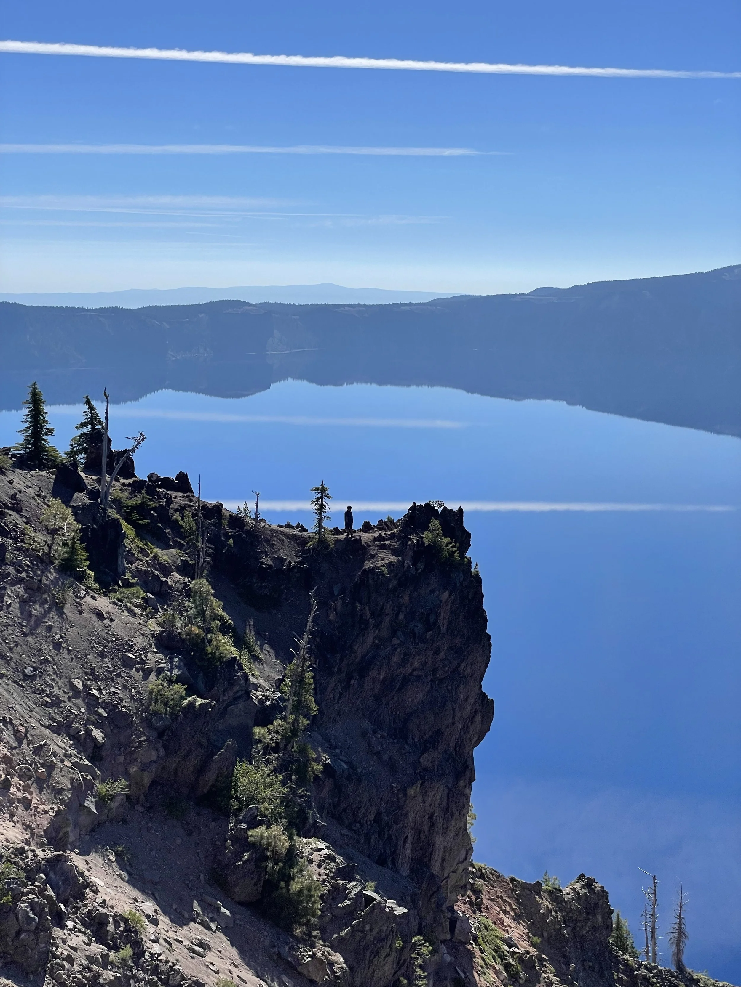  Hiking the caldera rim of Crater Lake 