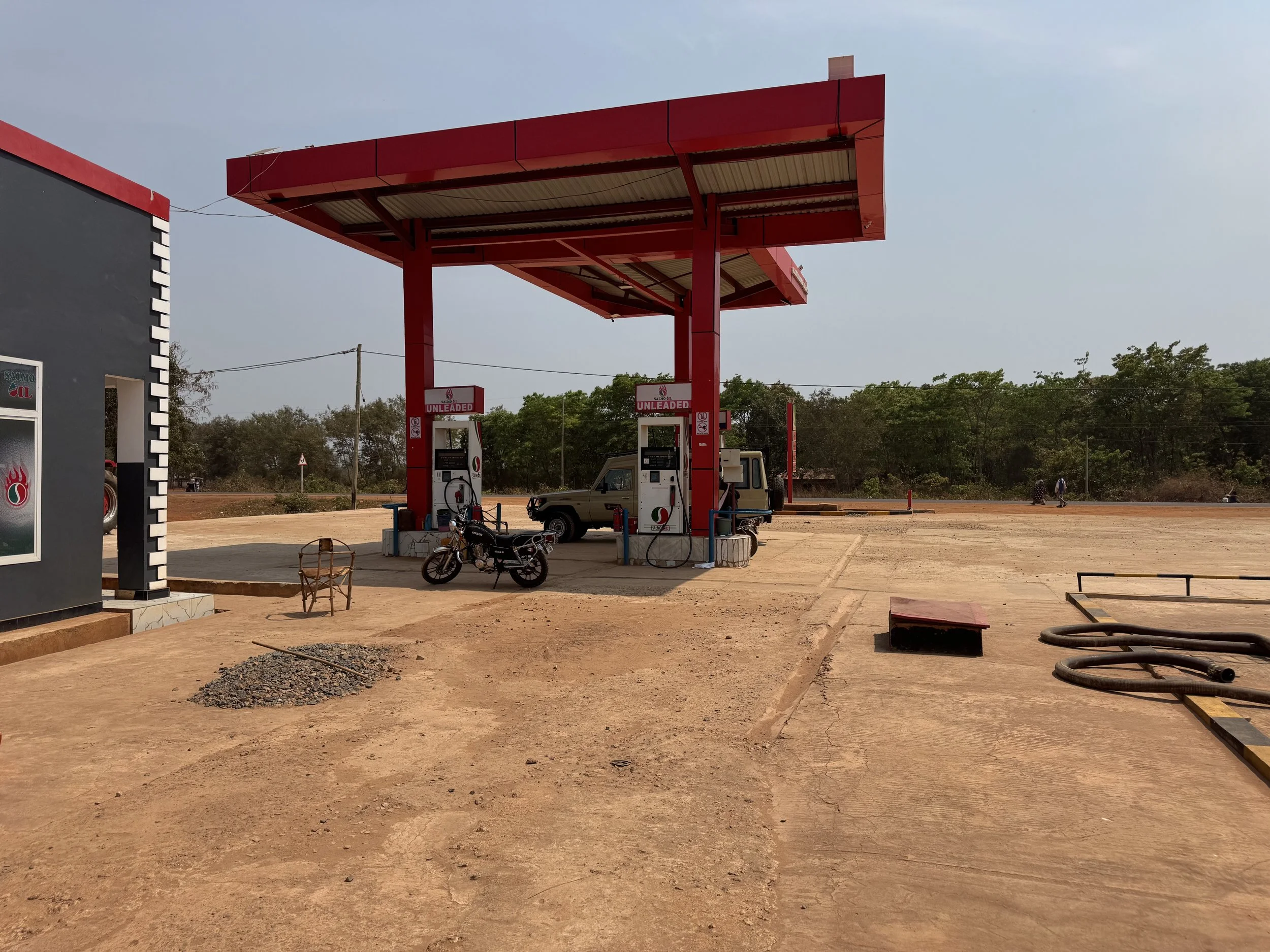  A rural gas station 