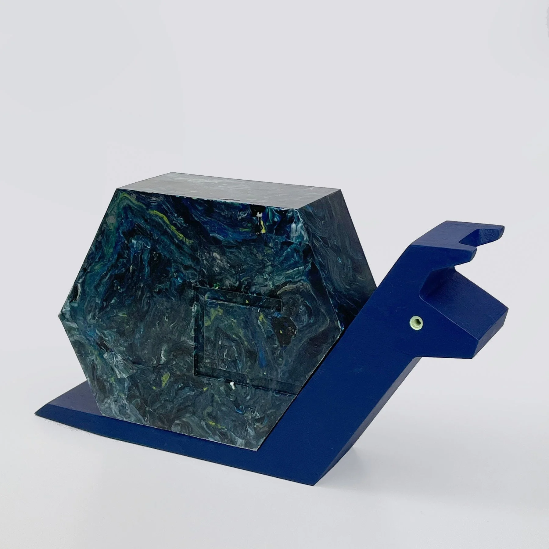 Harmonized_Cosmo_Facing Right_H.jpg