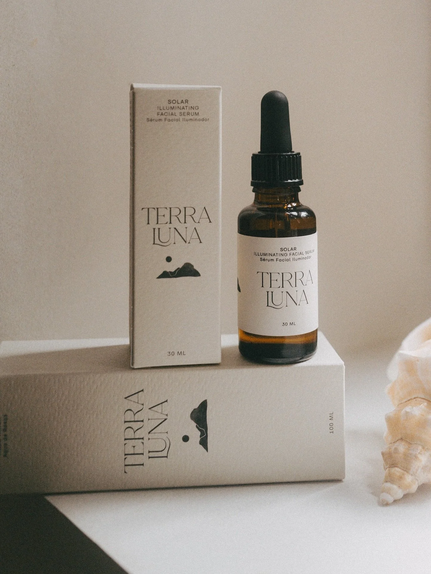 As the air turns cooler and drier, it&rsquo;s the perfect time to give your skin some extra care and nourishment. Our organic skin care is made to support your skin through every season - especially this one. 

To celebrate the start of fall we&rsquo
