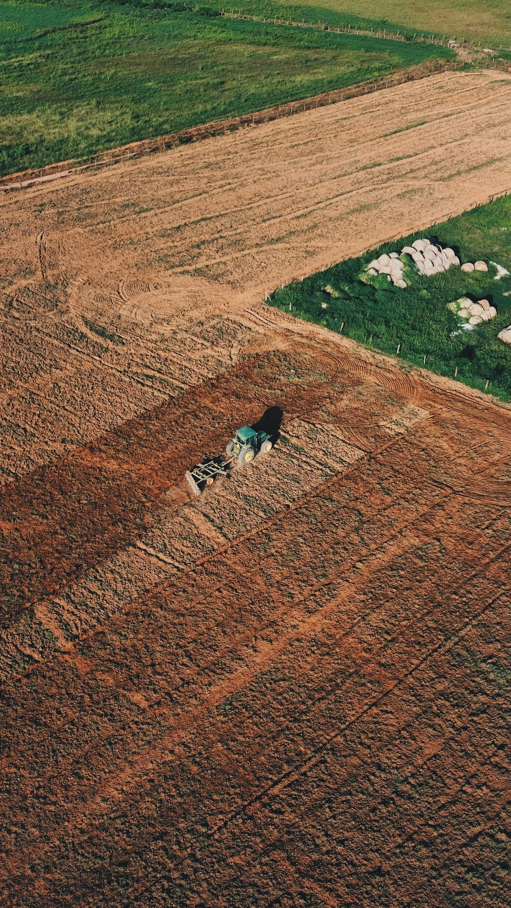 How Acumen Supports Farms & Agribusinesses