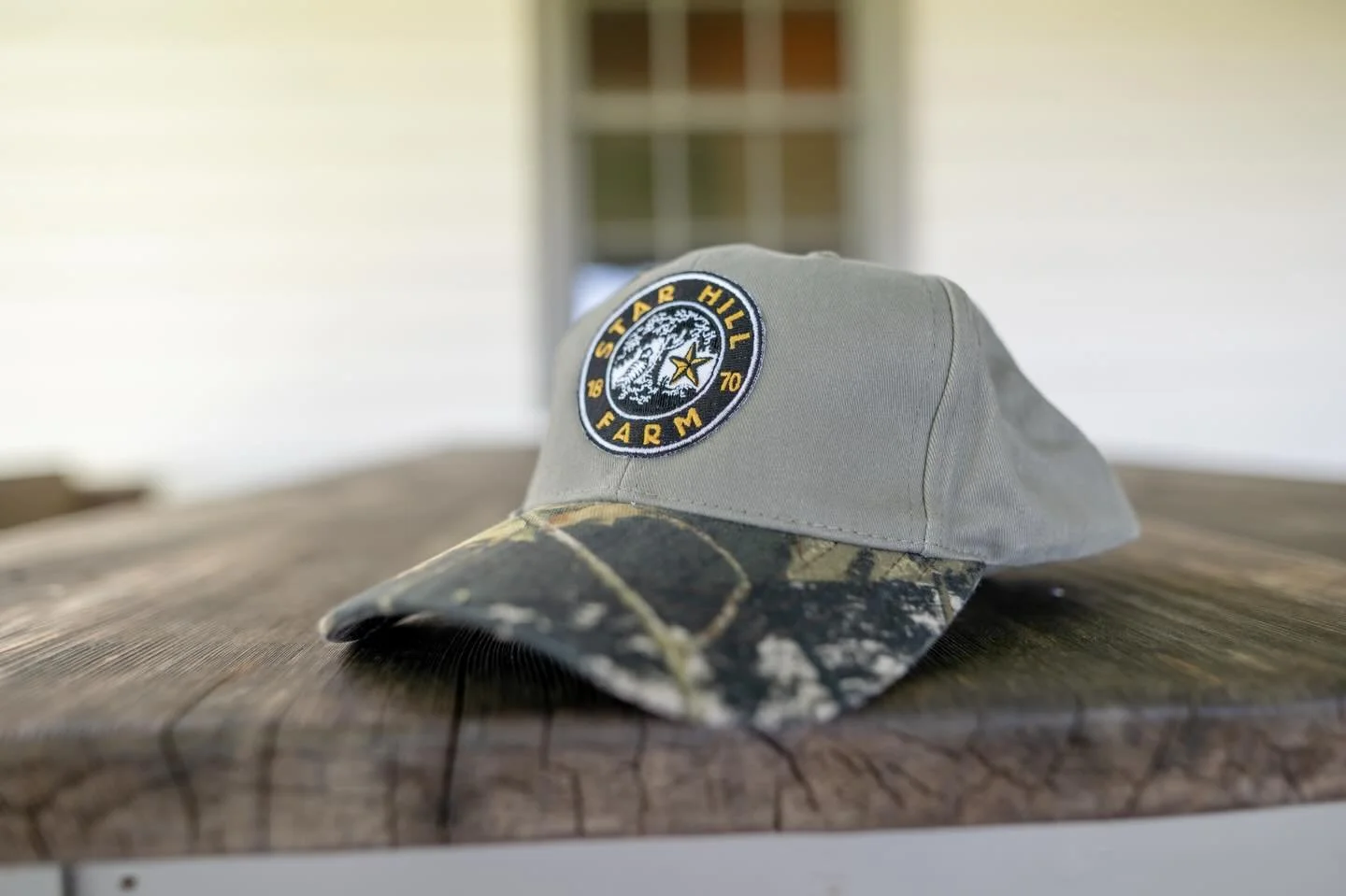 Be stylish ✨🧢

 There&rsquo;s no way to feel more on point than with new accessories! Visit our shop to set the style off right with our custom merch! #starhillfarms #merch #newulm #starhill #farmlife