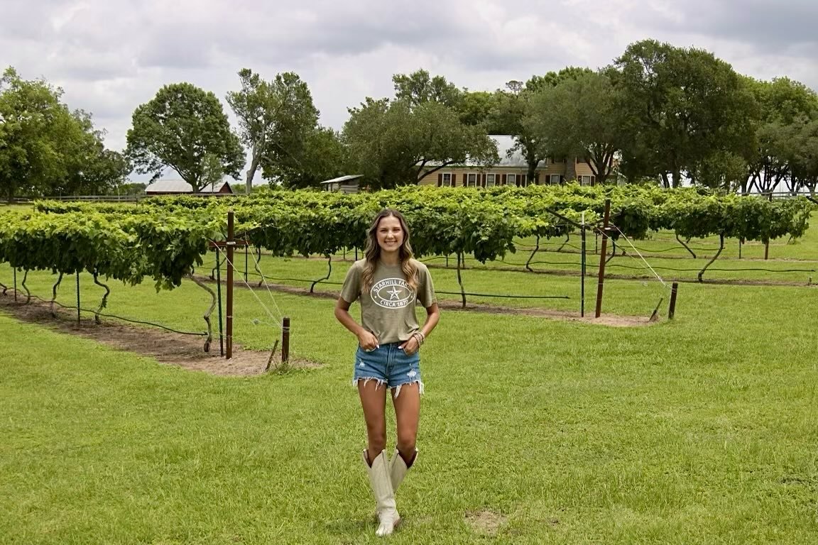 Be blessed 🤍
 
Here at the farms we are so blessed everyday. Blessed to have this beautiful vineyard, wonderful visitors, amazing views, and awesome merch! You can come see it all for yourself, but you can see our merch now! Visit our shop now! #sta