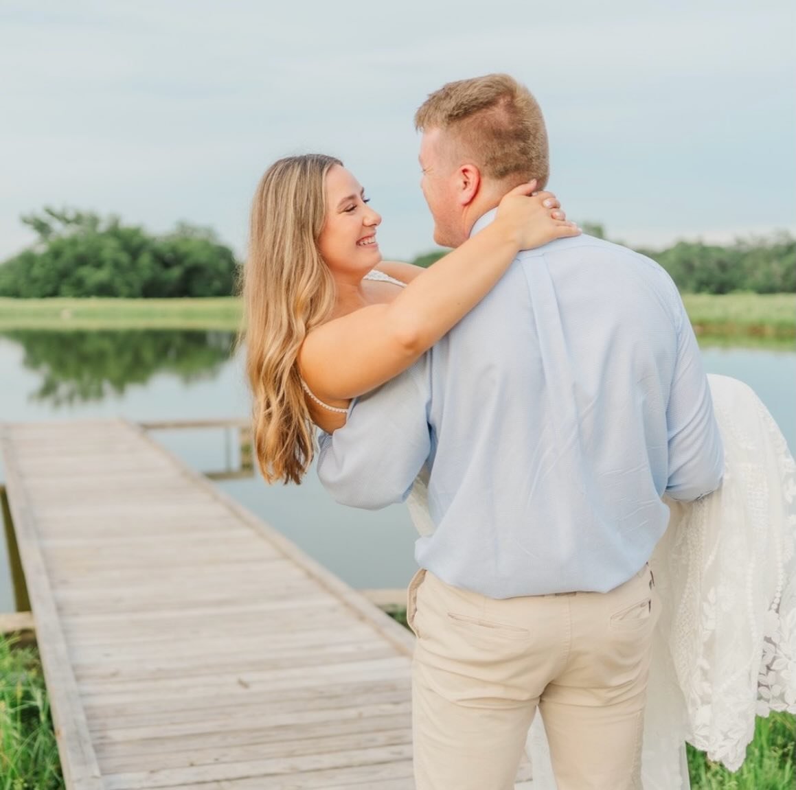 Escape the noise and celebrate your love in a setting made for meaningful moments 💍✨

Thank you for letting StarHill Farms be part of your love story @caitlinpatterson24 🤍

📸 @samanthaoneal

#weddinggoals #elope #elopement #elopementinspiration #c