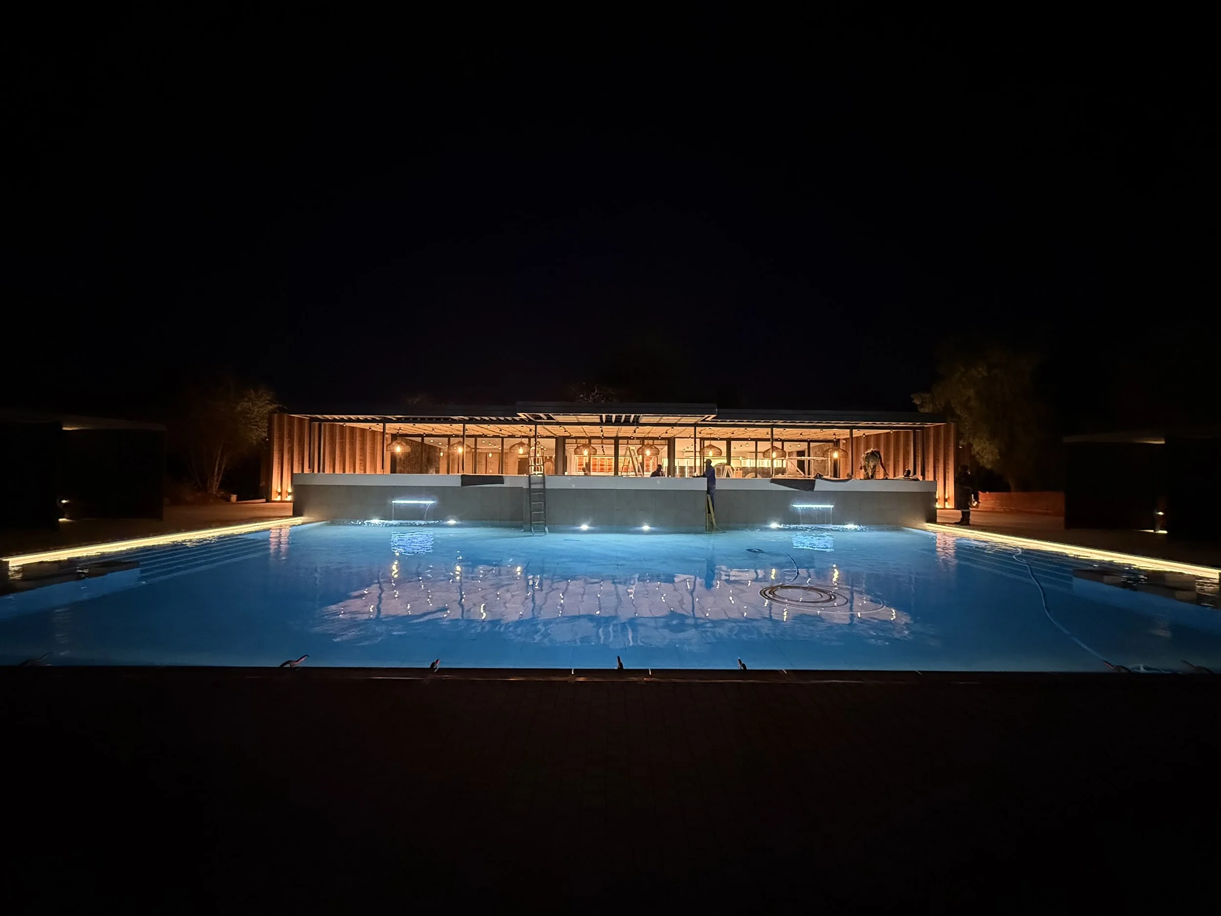 2512_Oasis Restaurant_2.jpeg