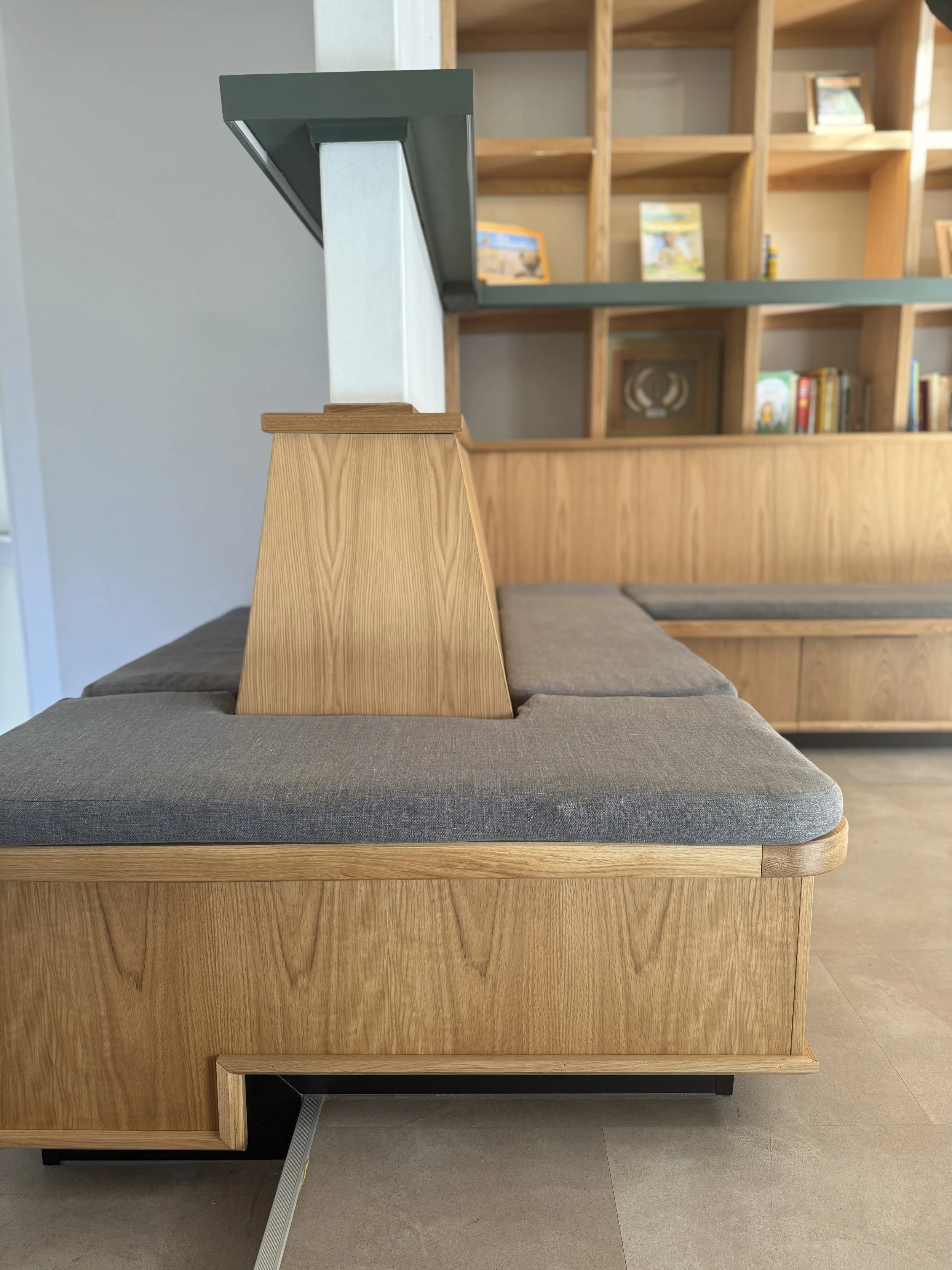 2501_Friedrich Library_10.jpeg