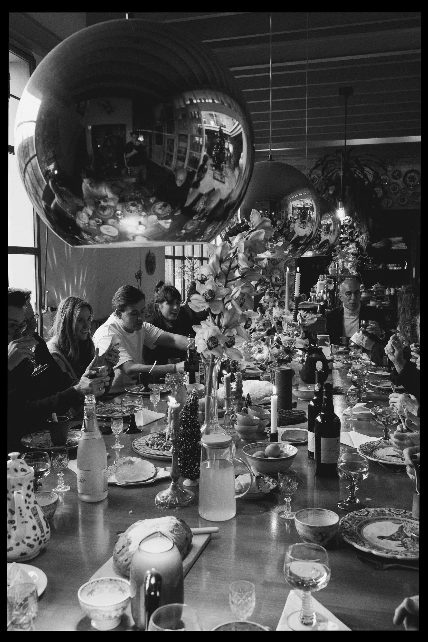 Documentair portret van familie in Den Bosch, gefotografeerd door Jan Gradje Vollebergh