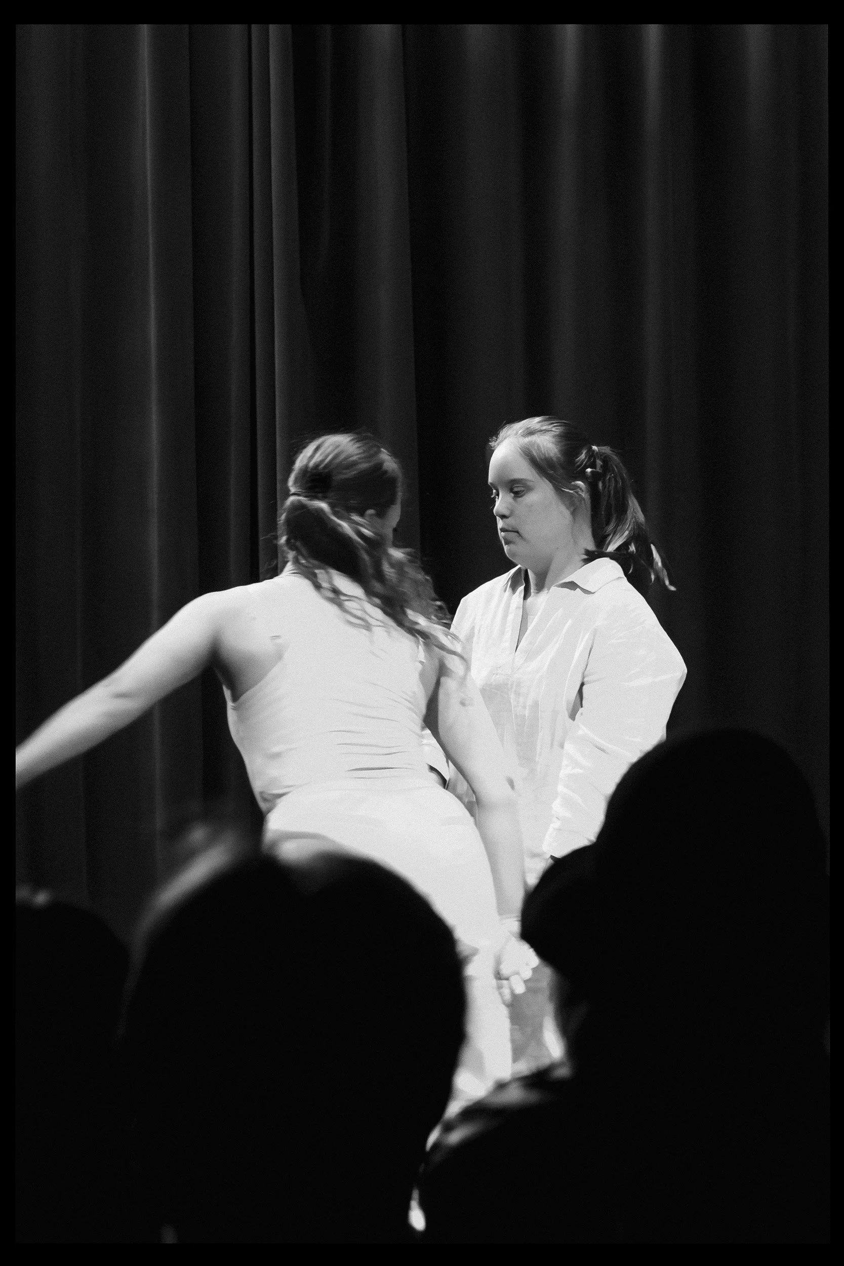 Documentaire foto van dans evenement in Den Bosch, gefotografeerd door Jan Gradje Vollebergh