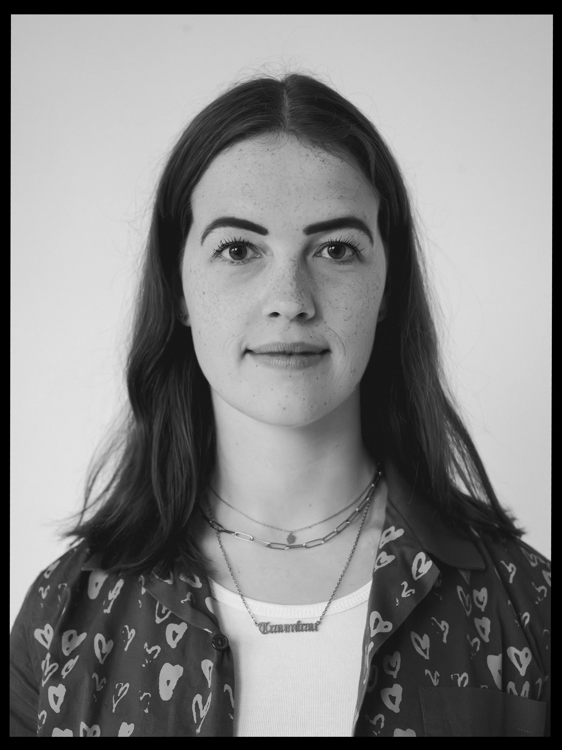 Authentiek portret van een DJ in Den Bosch, gefotografeerd door Jan Gradje Vollebergh