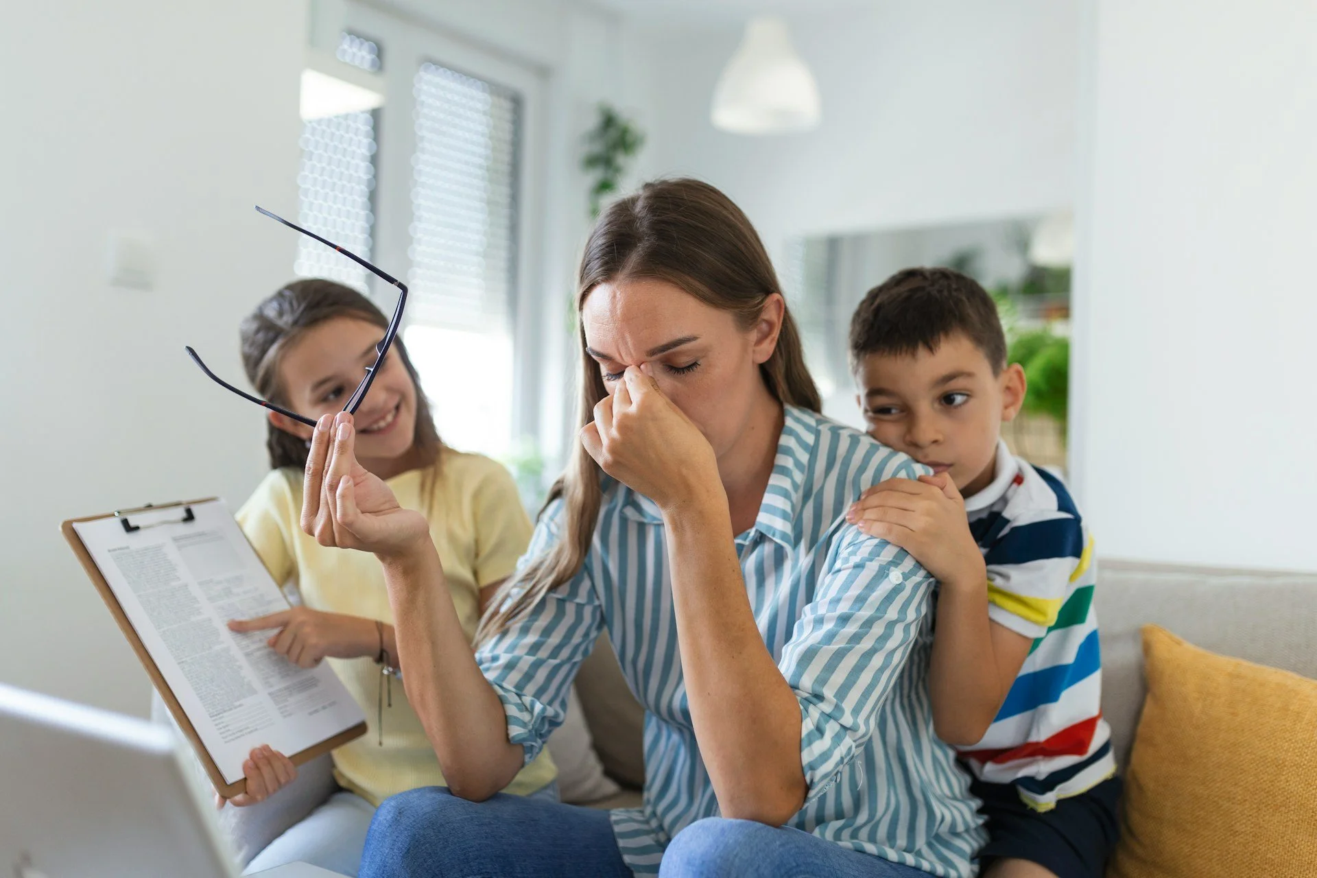 How to Recognize Mom Burnout Therapy May Be Right for You