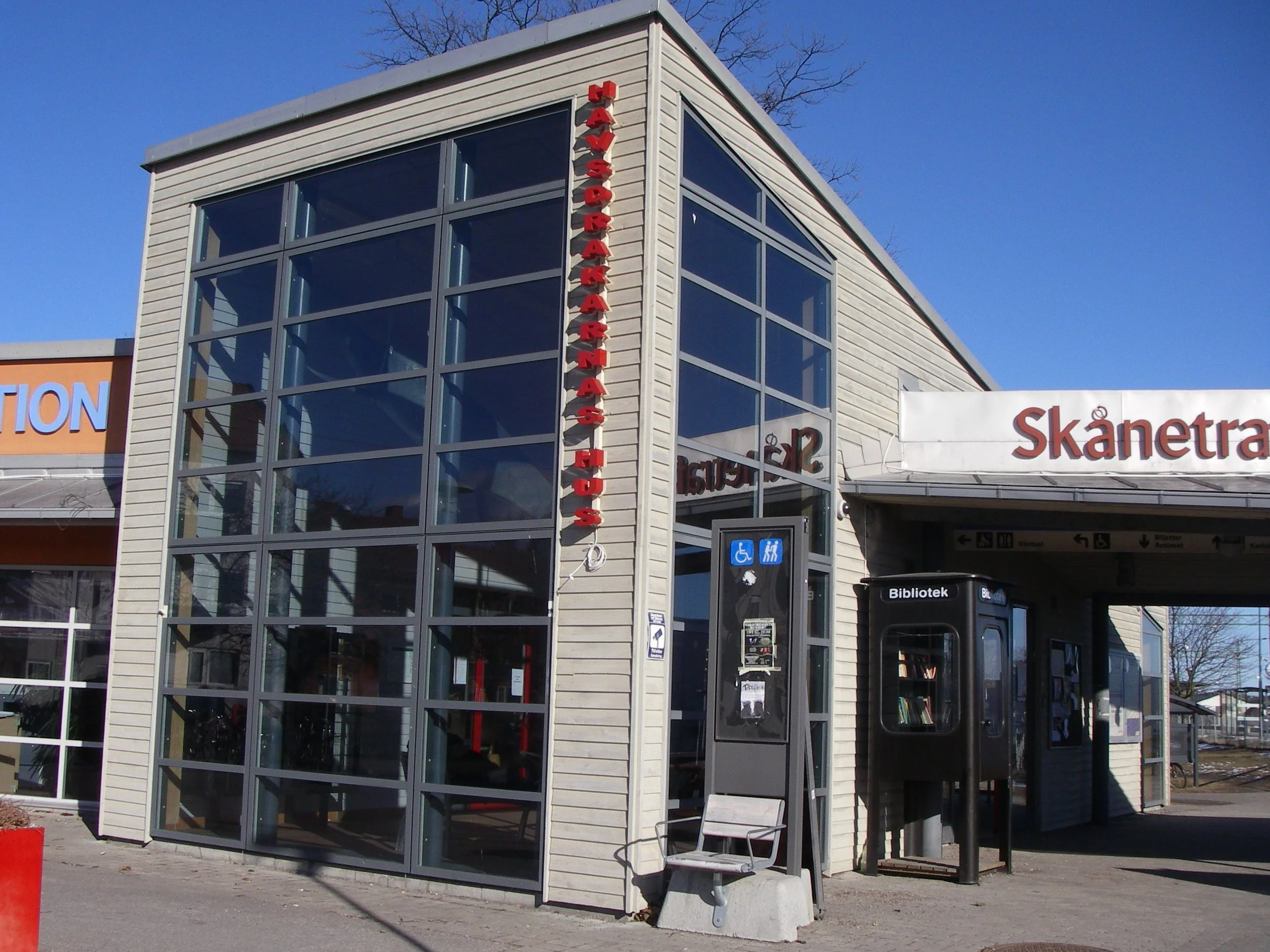 HavsdrakarnasHus3 ute.JPG