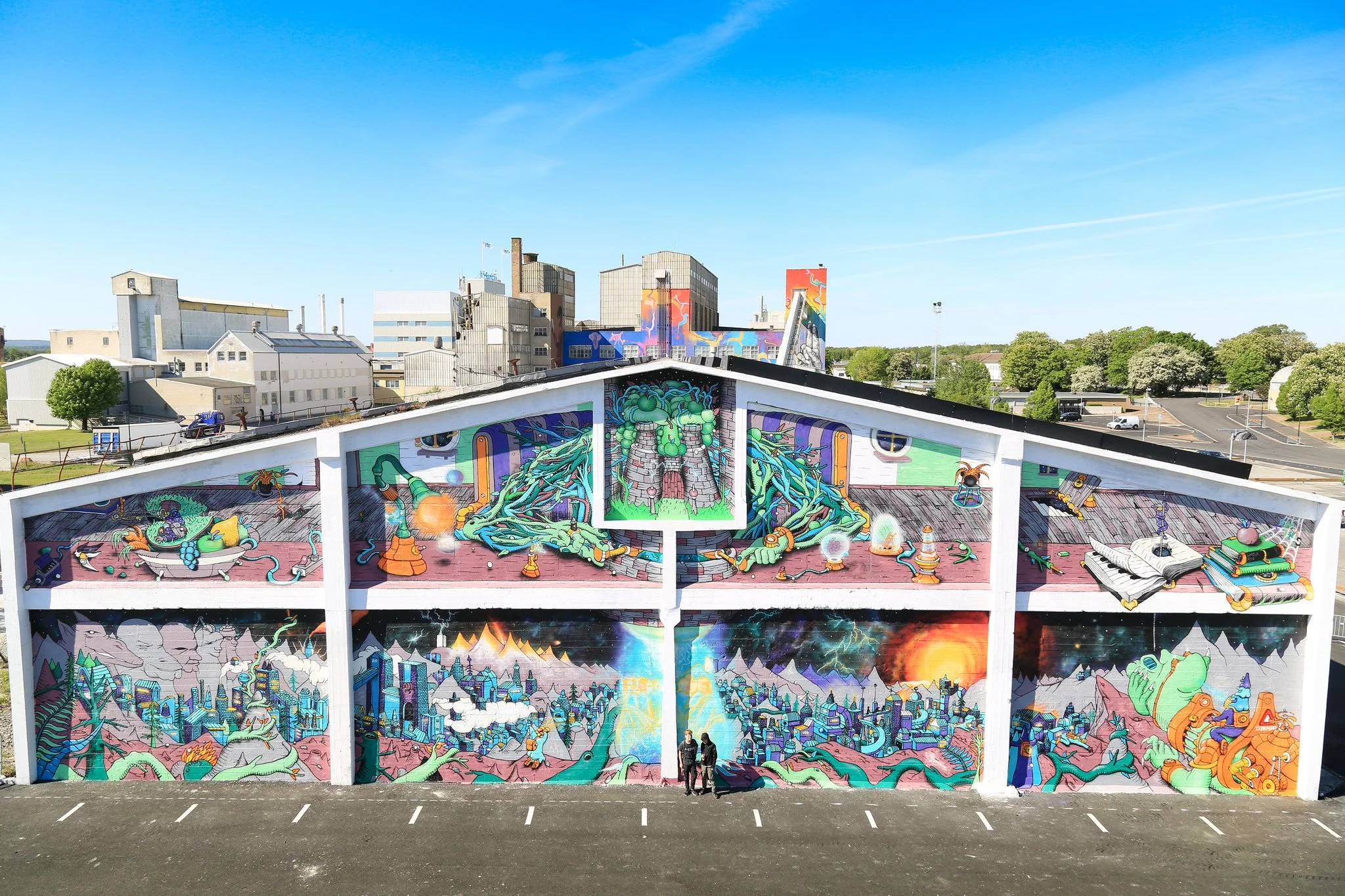 Muralmålning på industribyggnad i Bromölla