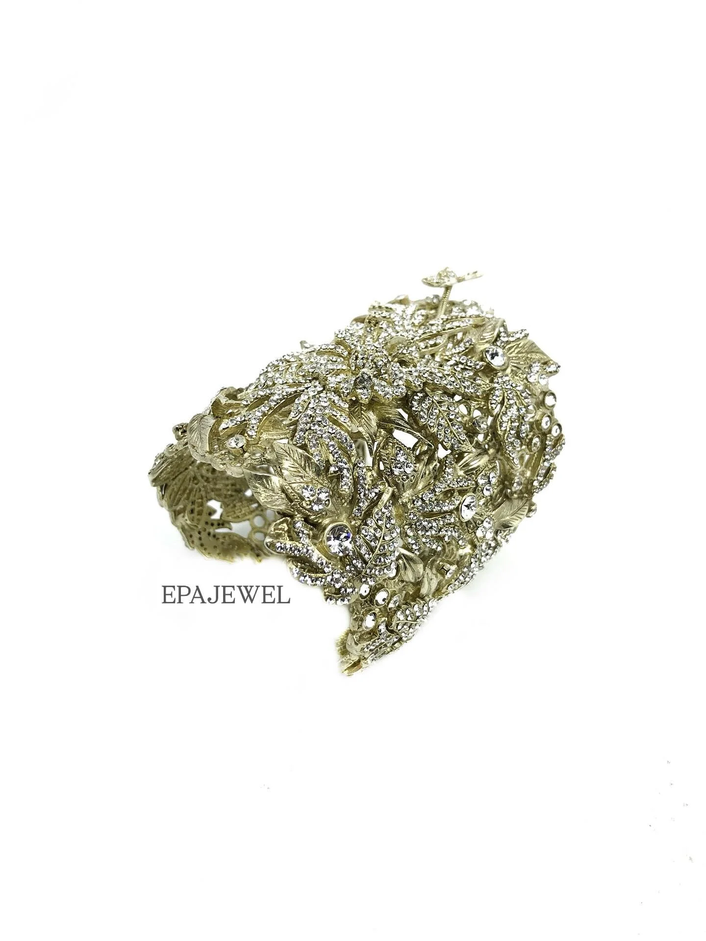 jardin d’Eden bracelet
#bangellove
#epajewel
#fashionist