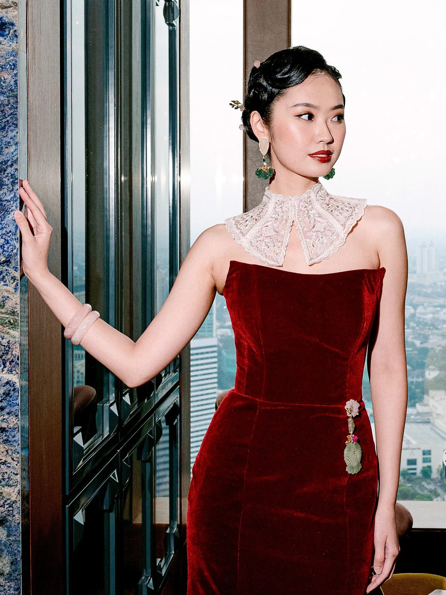 Velvet in crimson, paired with Pink Jade for softness and sweetness &mdash; a classic Lunar New Year look.

Celestial Bloom &mdash; a special showcase of elegance with @stellalunardy @lunebystella at @langham_jakarta @tangcourtjakarta for this Lunar 