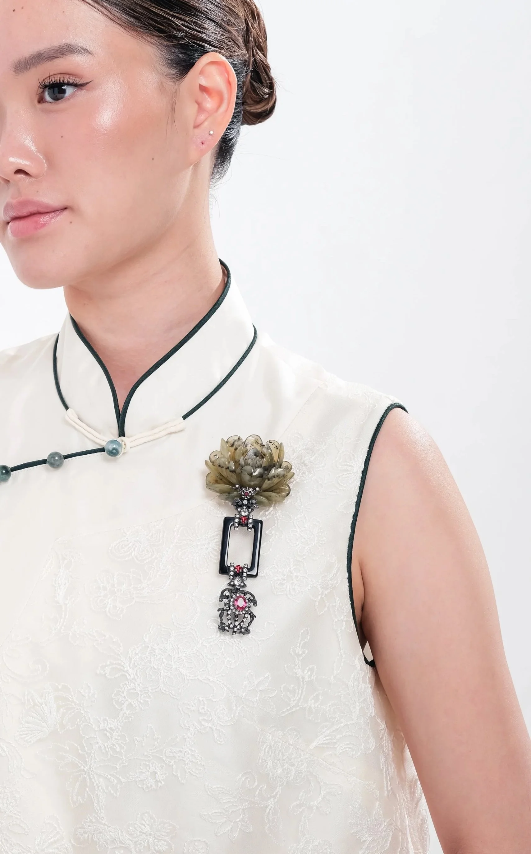 Jadeite & Black Onyx Brooch