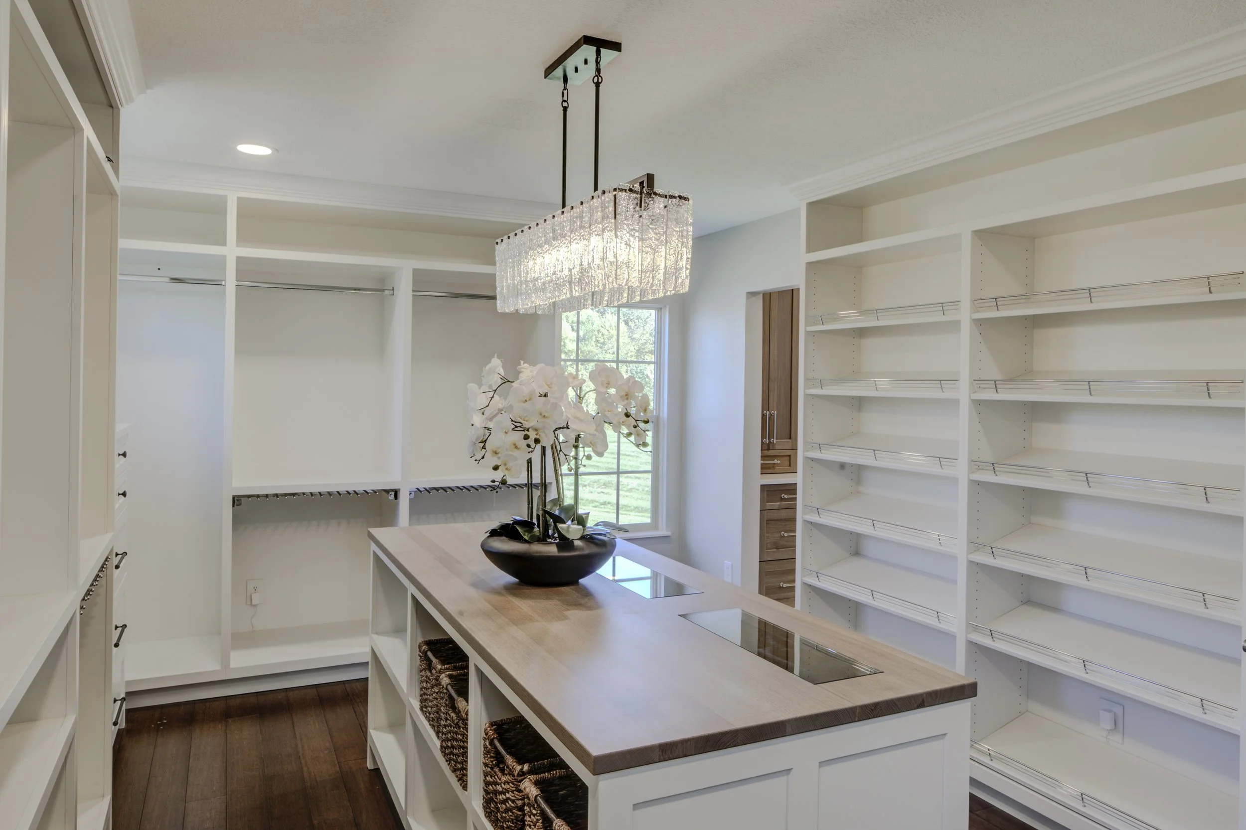 8062_Closet and Master Bath Reno-2.jpg