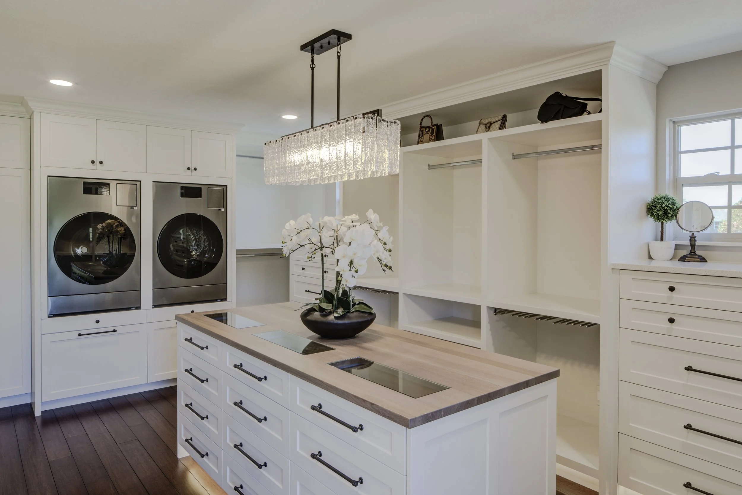 8062_Closet and Master Bath Reno-4.jpg