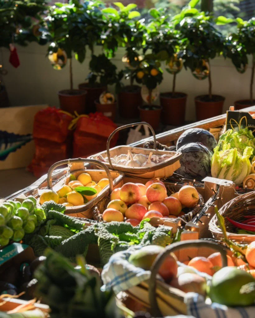 Less than a week to go&hellip; what&rsquo;s still on your list? 

The shop is absolutely brimming with wonderful produce for your festive feasting. 

We&rsquo;ve got lots of fabulous locally grown veg. Giant crabs and lobsters (plus smaller ones too!