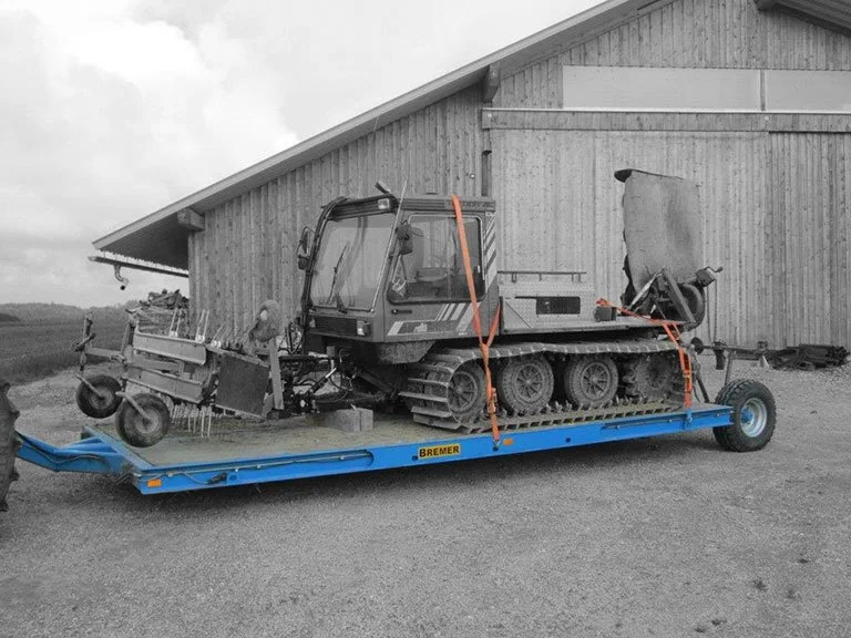 bremer_transportwagen_action_07.jpg