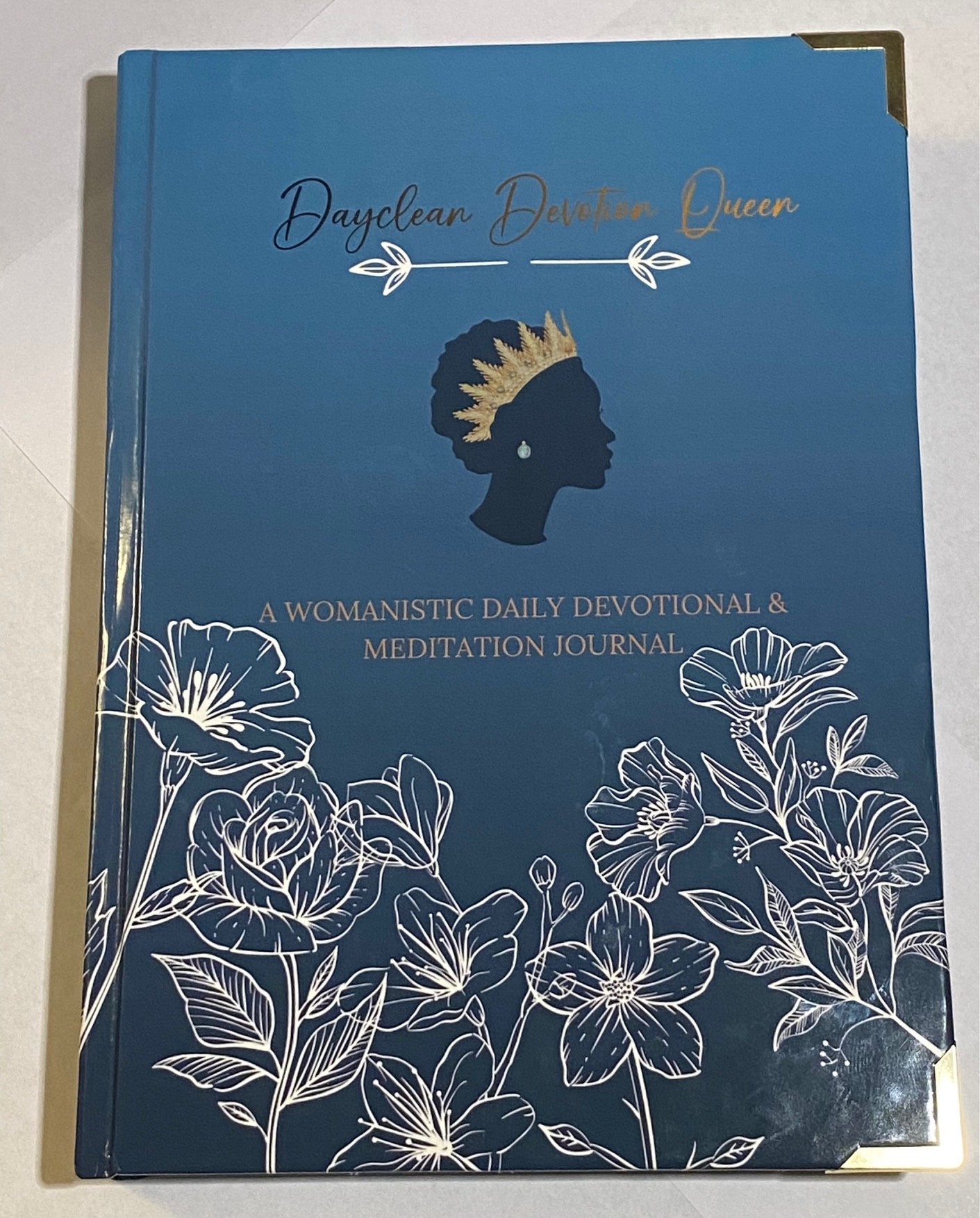 Dayclean Devotion Queen Journal