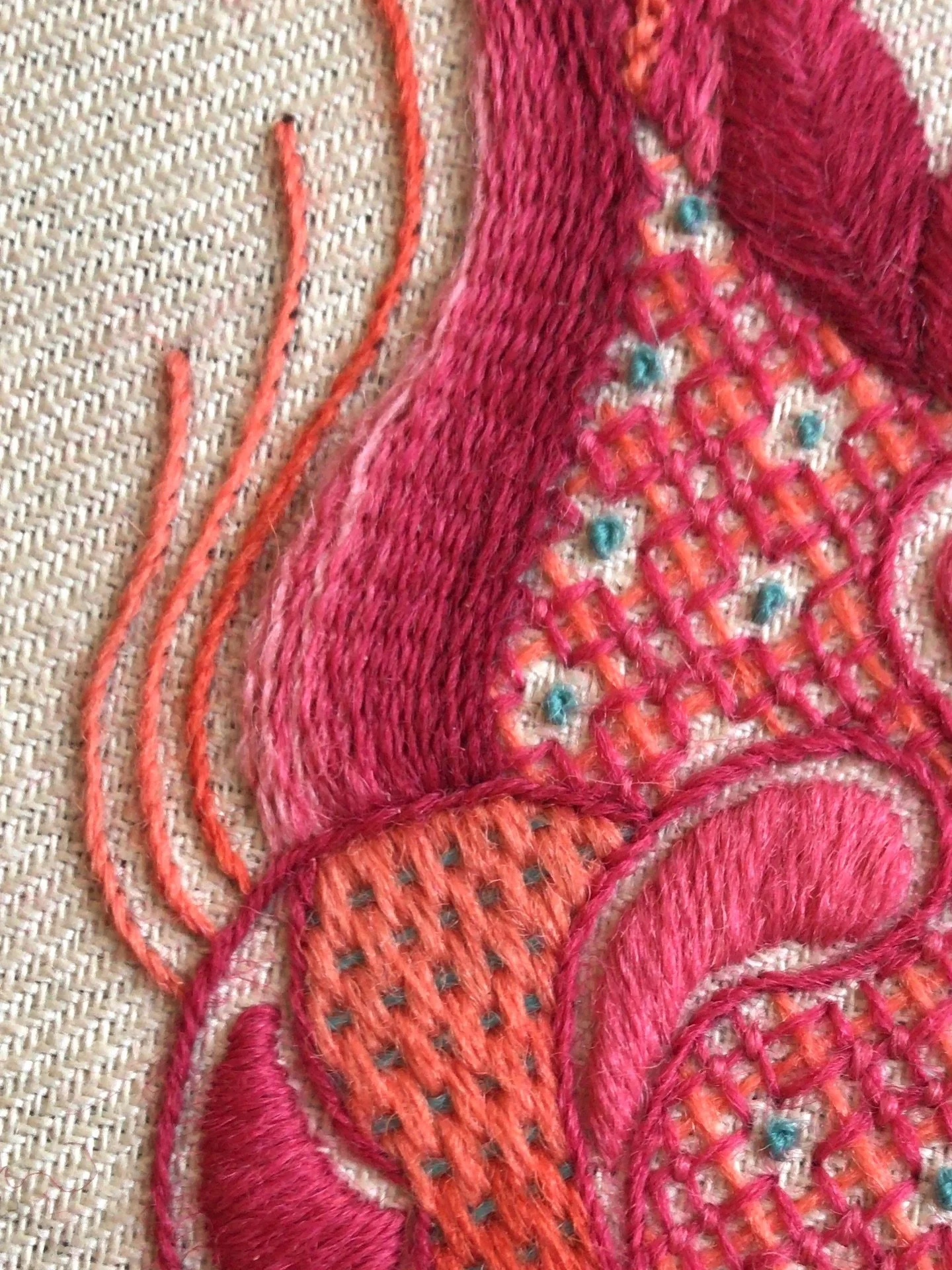 Something new is coming this September&hellip; 

I&rsquo;ve been quietly working on a brand new class, and I&rsquo;m so excited to finally share a little sneak peek. This Jacobean design explores a beautiful range of essential surface stitches &mdash