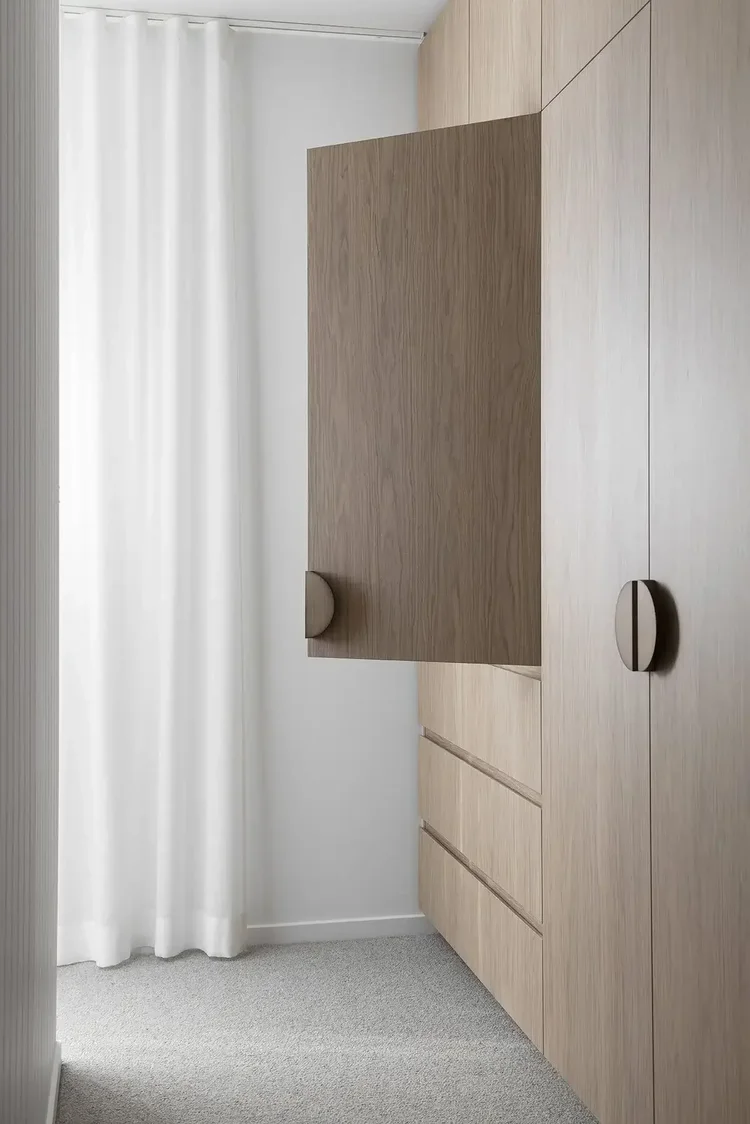 Custom wardrobe installation Sydney