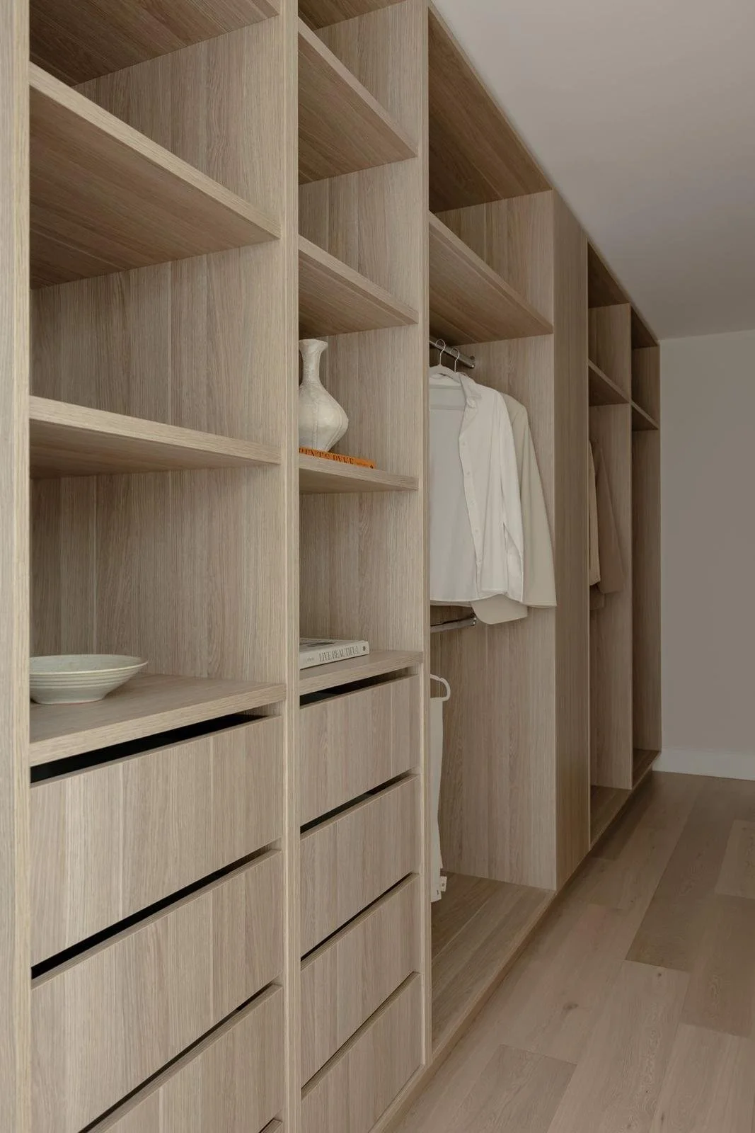 Custom walk-in wardrobe Sydney