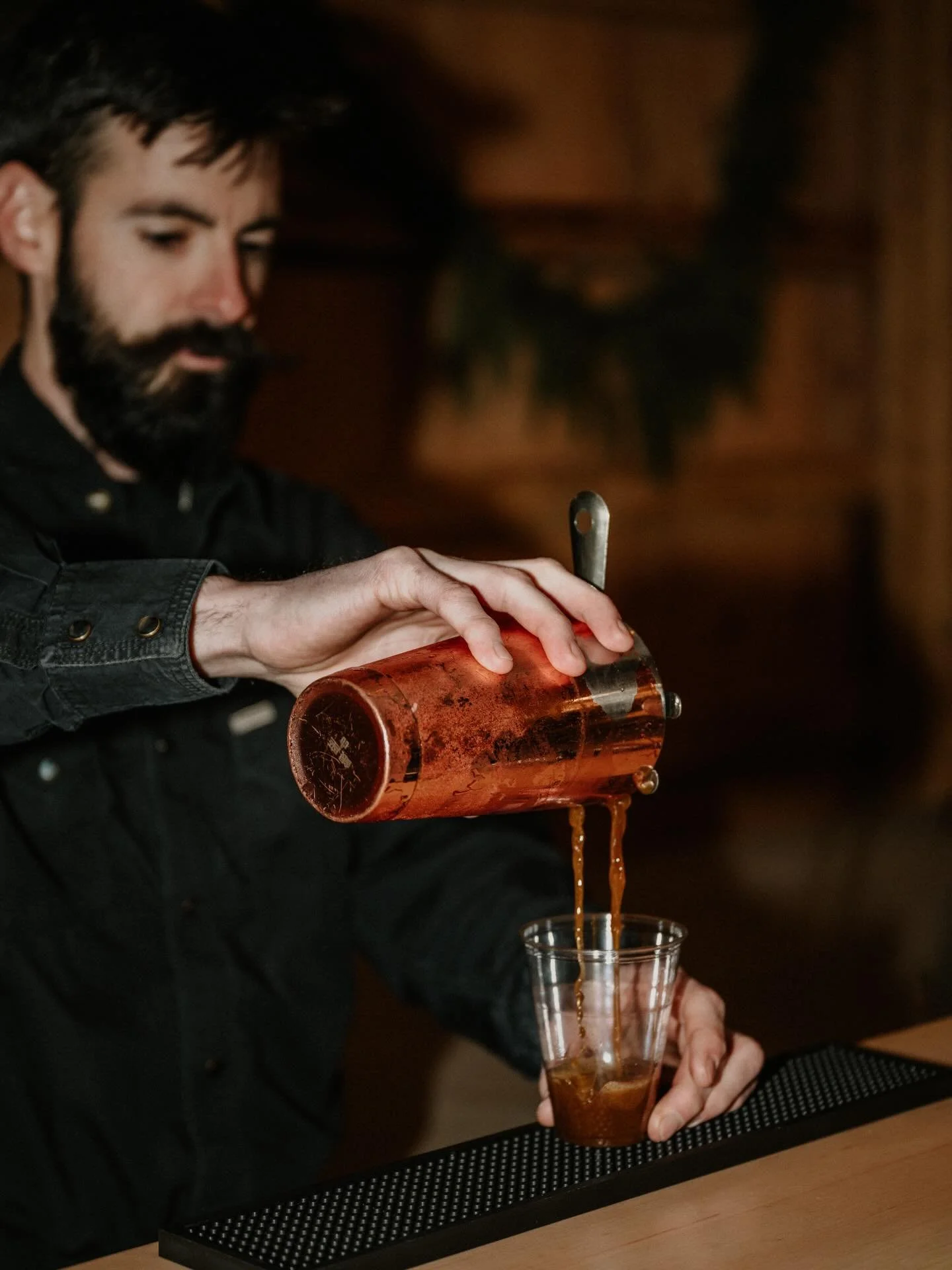 Have YOU booked your bar service yet?
Consider this your sign 😍
👇🏼👇🏼👇🏼👇🏼

Let us:
🥂 Work with your catering menu to craft the perfect cocktail pairing
🥂 Personalize your alcohol shopping list so you know what to expect &amp; purchase
🥂 Cu