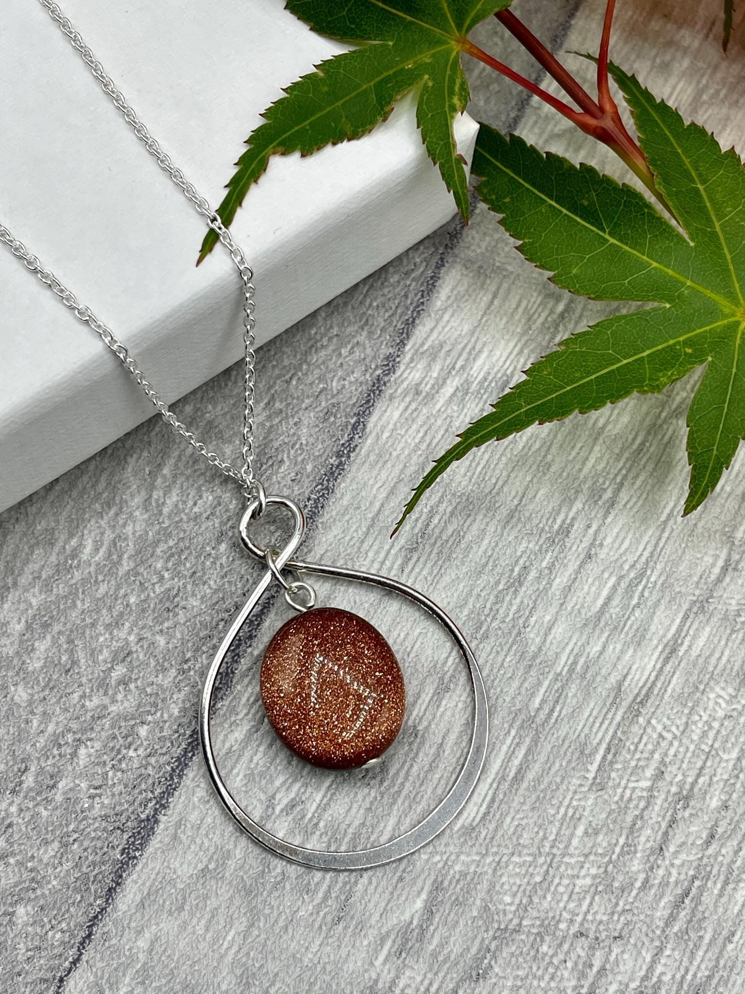 https://i.etsystatic.com/27109403/r/il/2b9abe/6384613872/il_fullxfull.6384613872_jcjc.jpg
