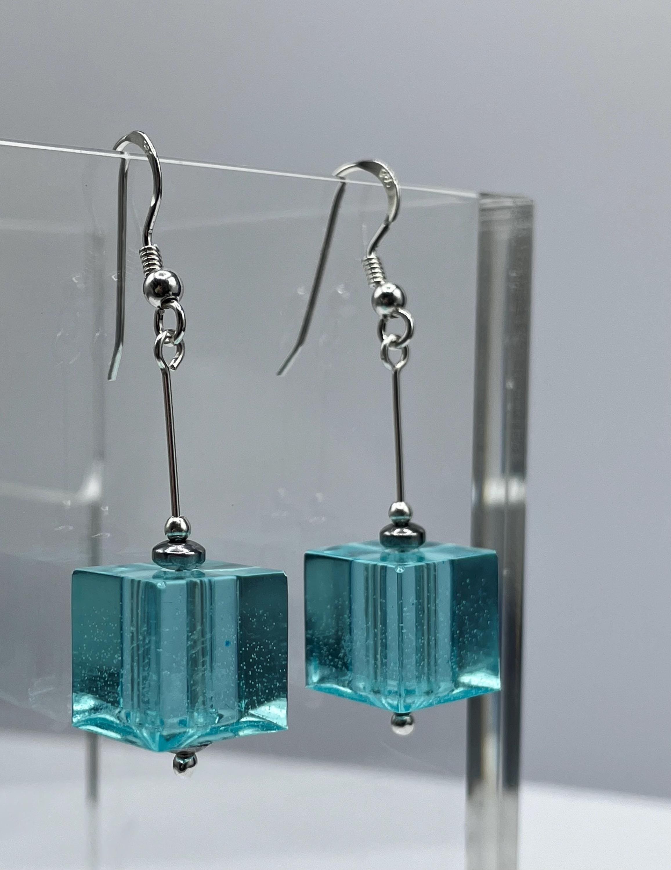 https://i.etsystatic.com/27109403/r/il/450e7d/6383355970/il_fullxfull.6383355970_tw9r.jpg
