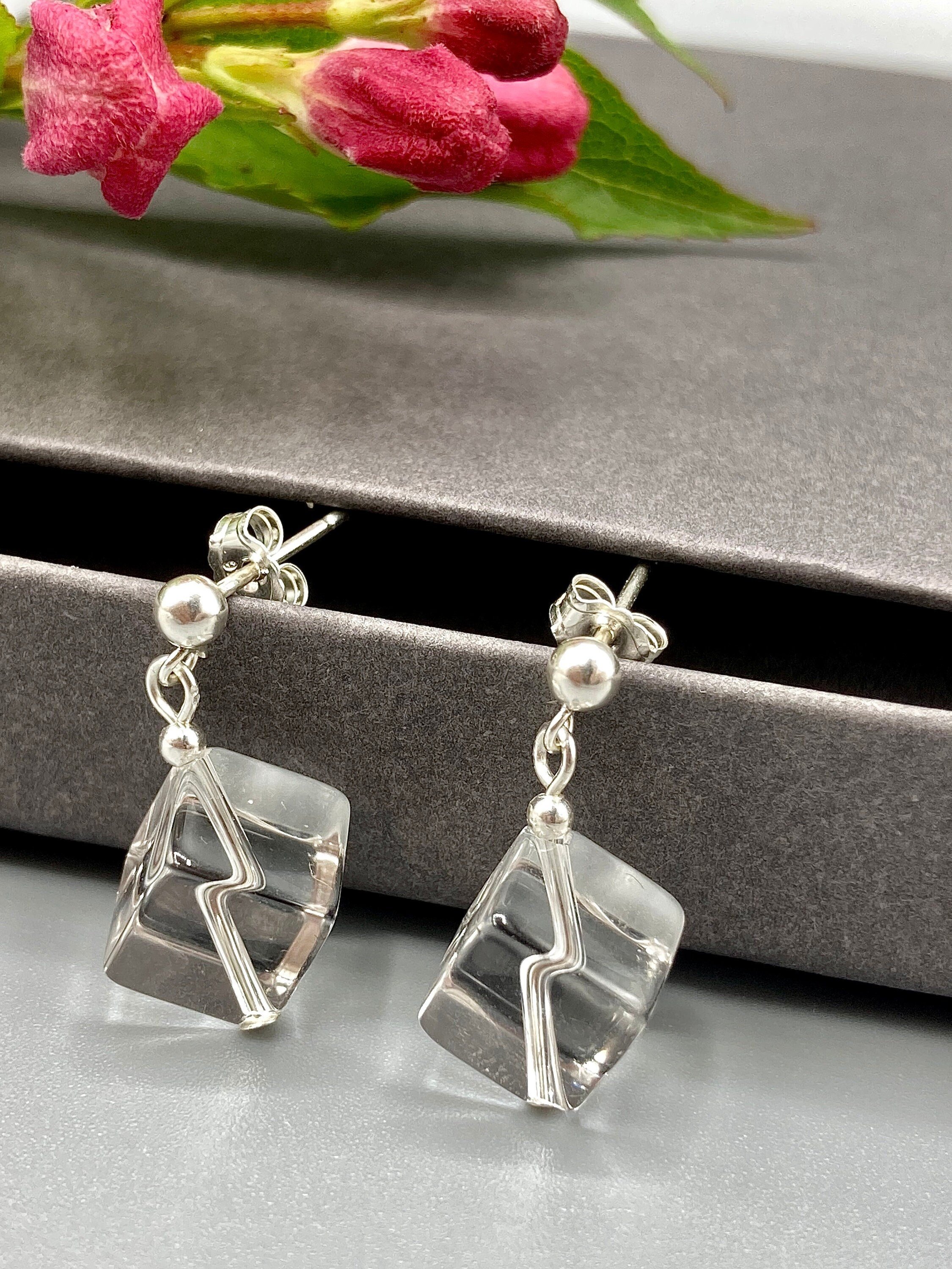 https://i.etsystatic.com/27109403/r/il/1d481b/3463745693/il_fullxfull.3463745693_ki23.jpg
